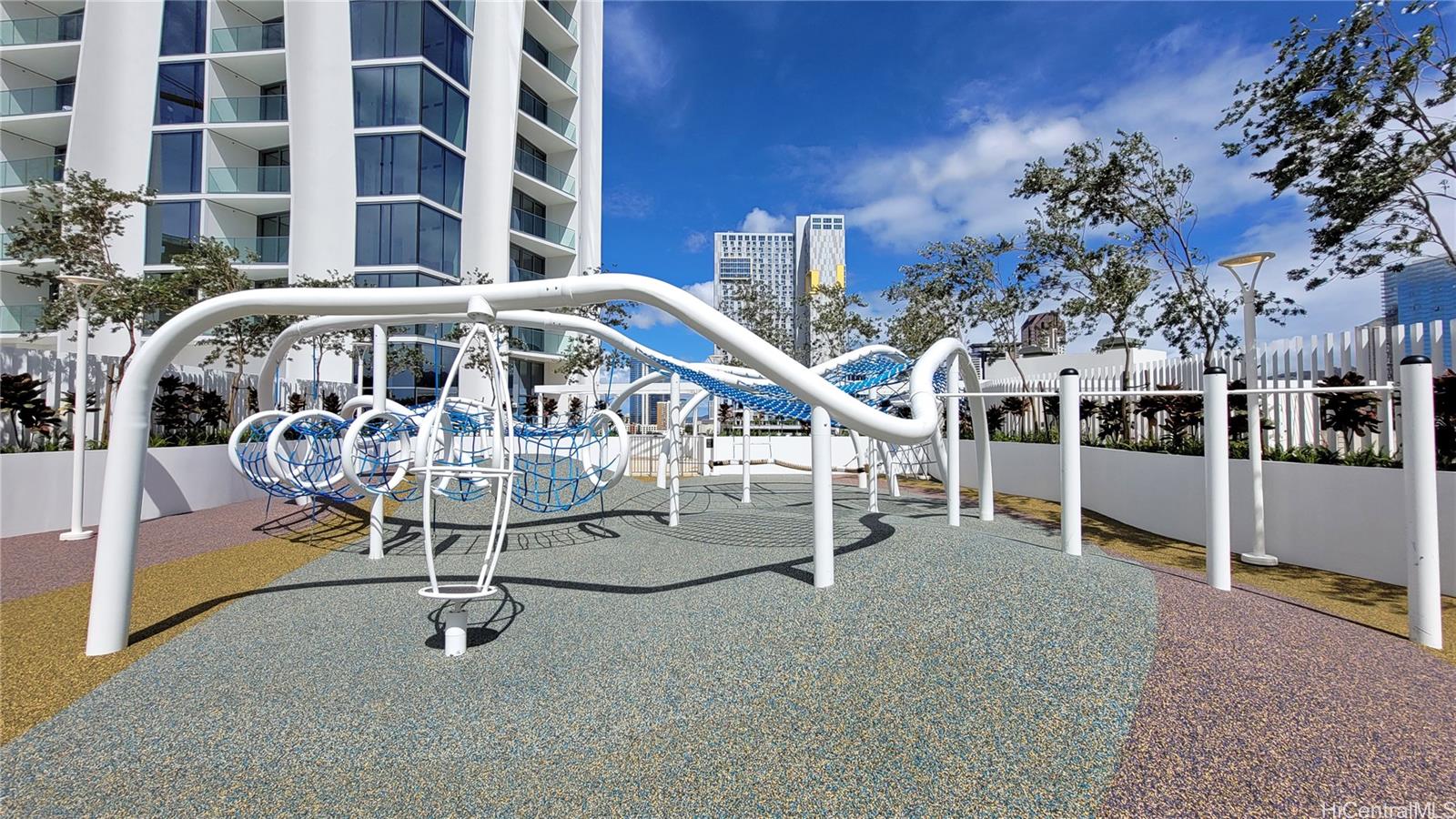 Koula condo # 3504, Honolulu, Hawaii - photo 23 of 25