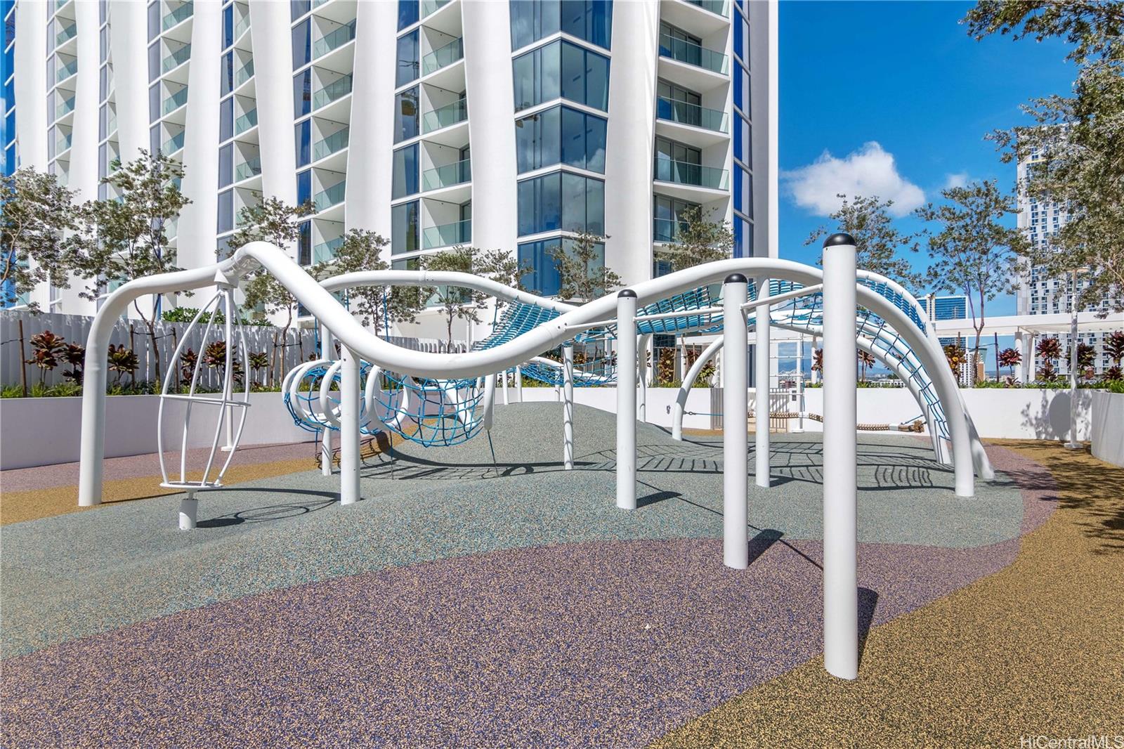 Koula condo # 3511, Honolulu, Hawaii - photo 23 of 25