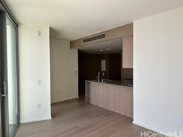 1000 Auahi St Honolulu - Rental - photo 6 of 12