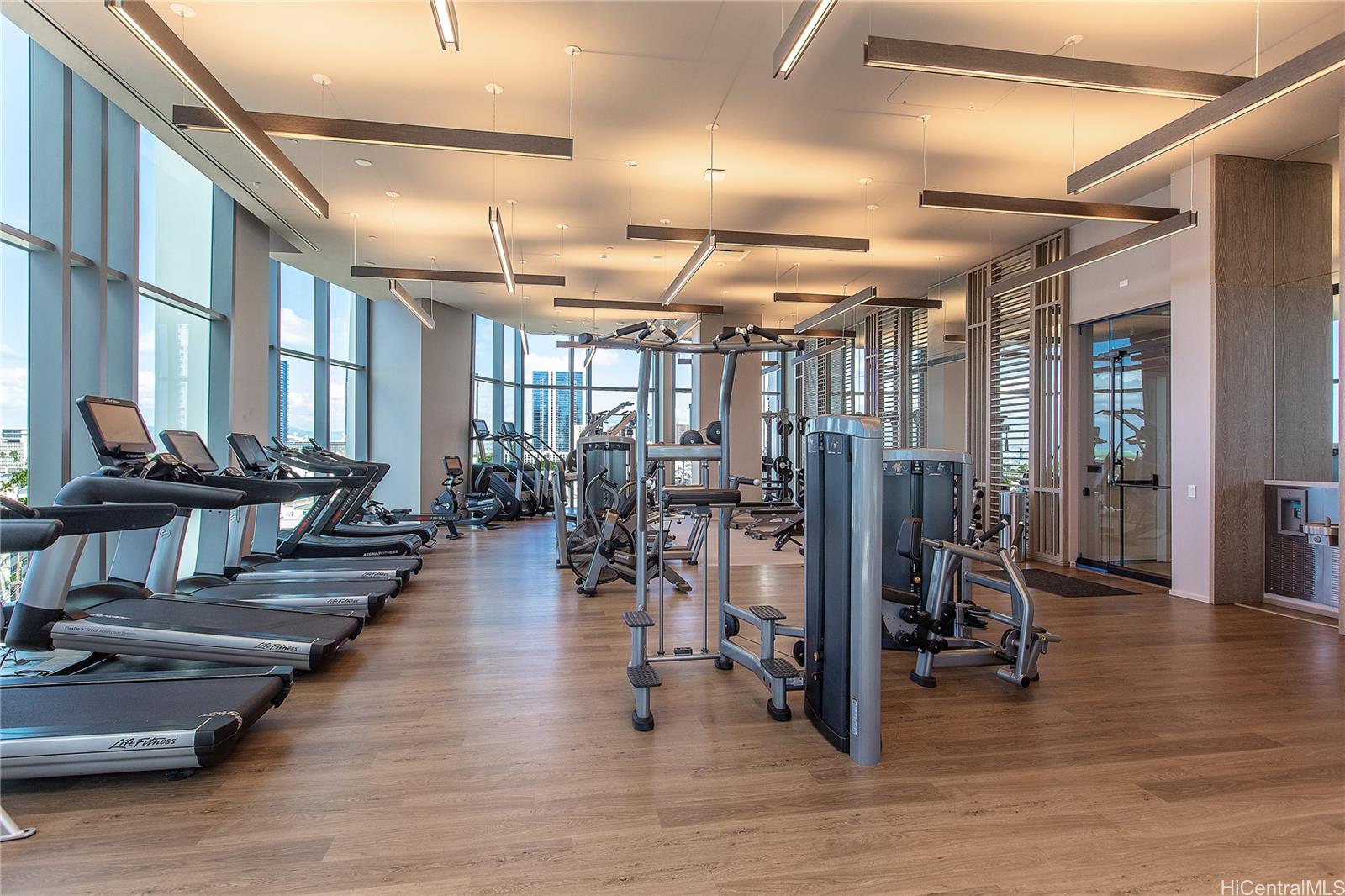 Koula condo # 3810, Honolulu, Hawaii - photo 16 of 24