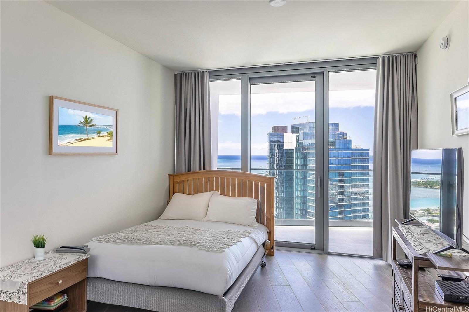 Koula condo # 3810, Honolulu, Hawaii - photo 3 of 24