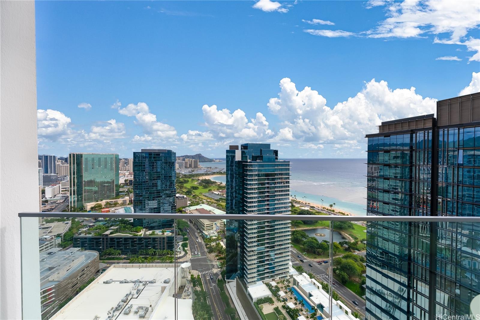 Koula condo # 4002, Honolulu, Hawaii - photo 4 of 24