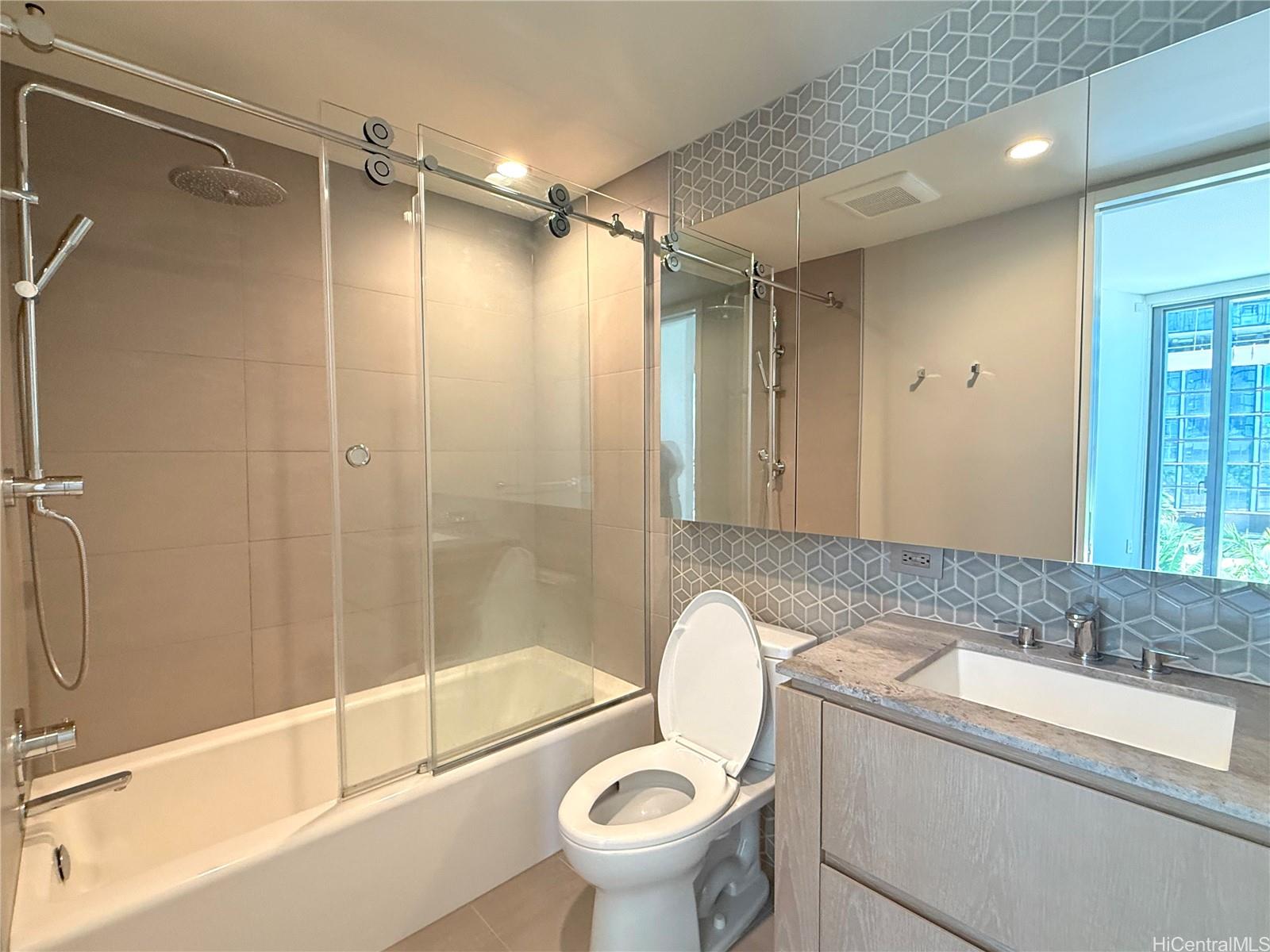 Koula condo # 403, Honolulu, Hawaii - photo 5 of 17