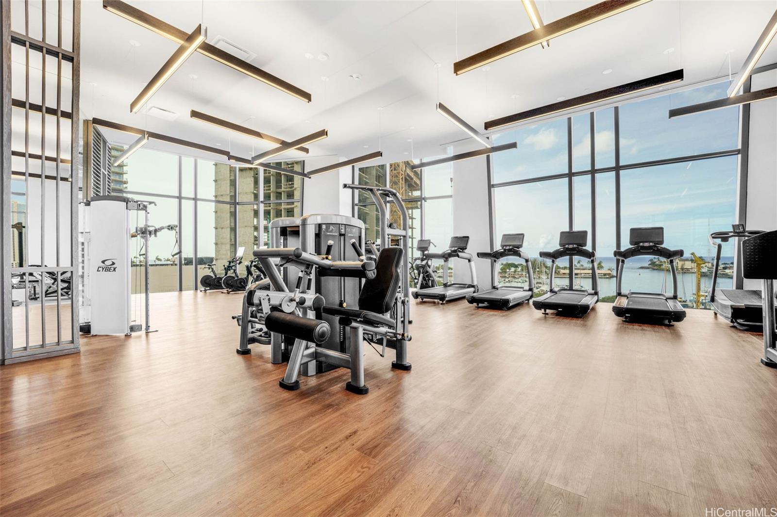 Koula condo # 411, Honolulu, Hawaii - photo 17 of 24