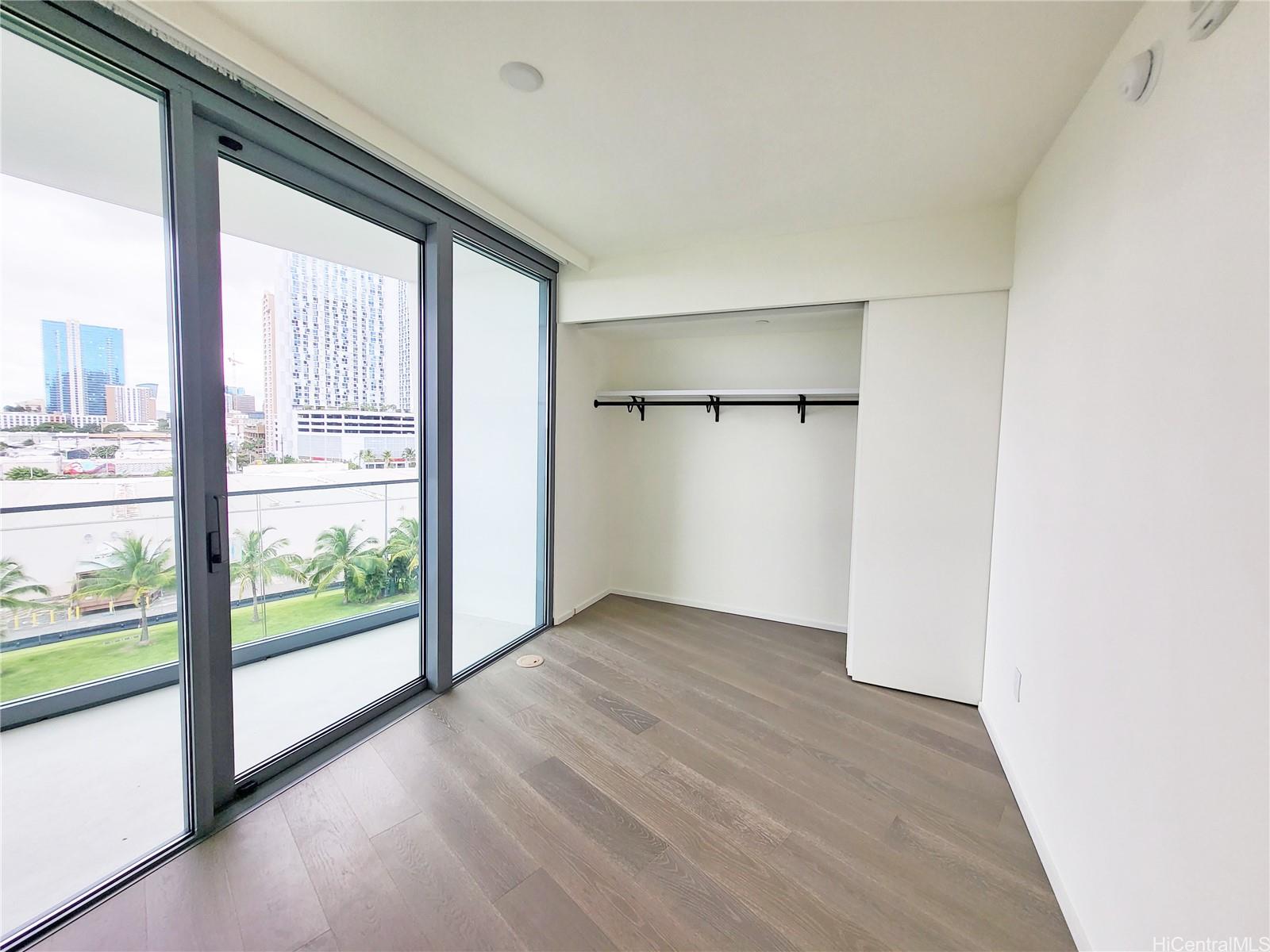 1000 Auahi St Honolulu - Rental - photo 6 of 25