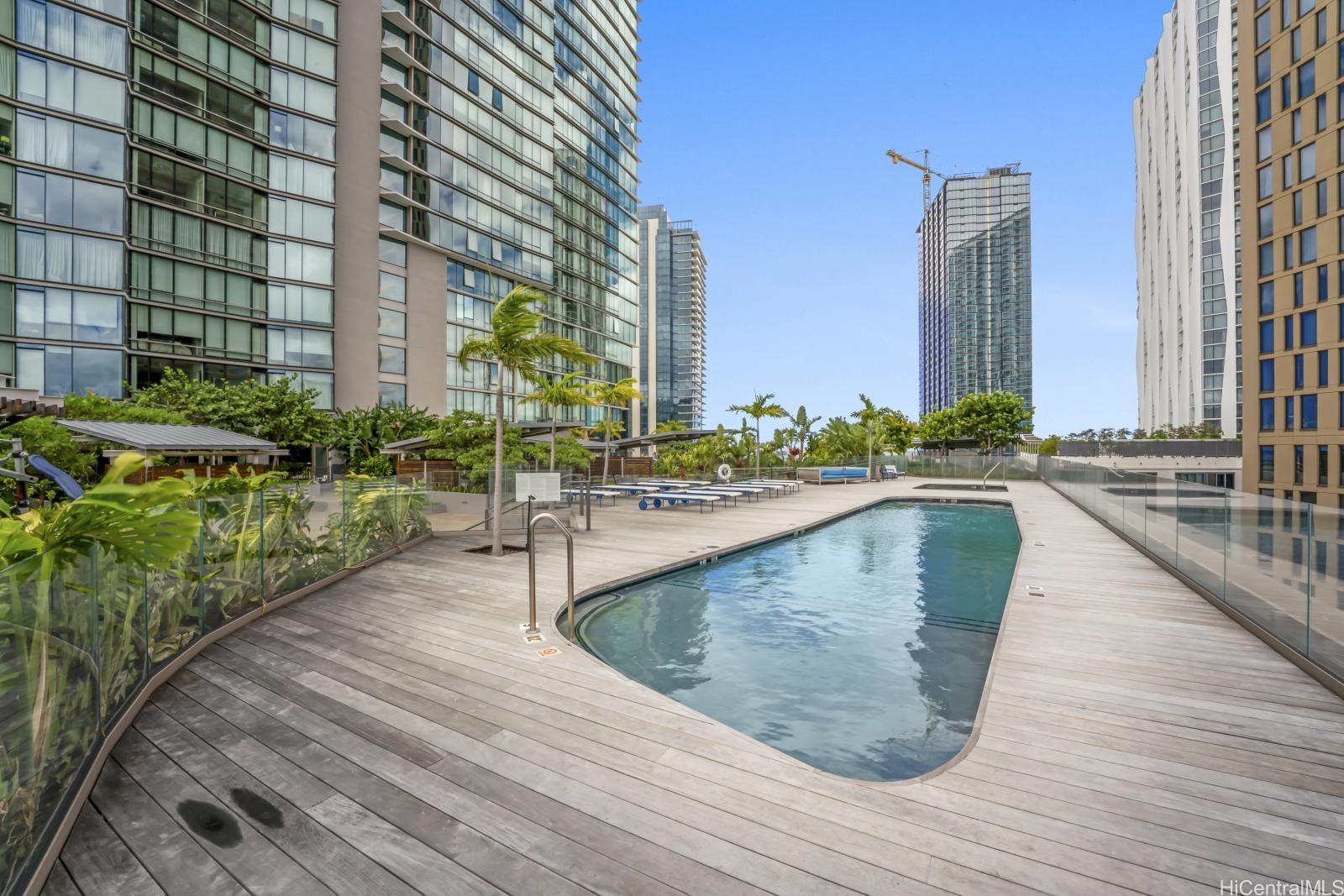 1001 Queen St Honolulu - Rental - photo 14 of 20