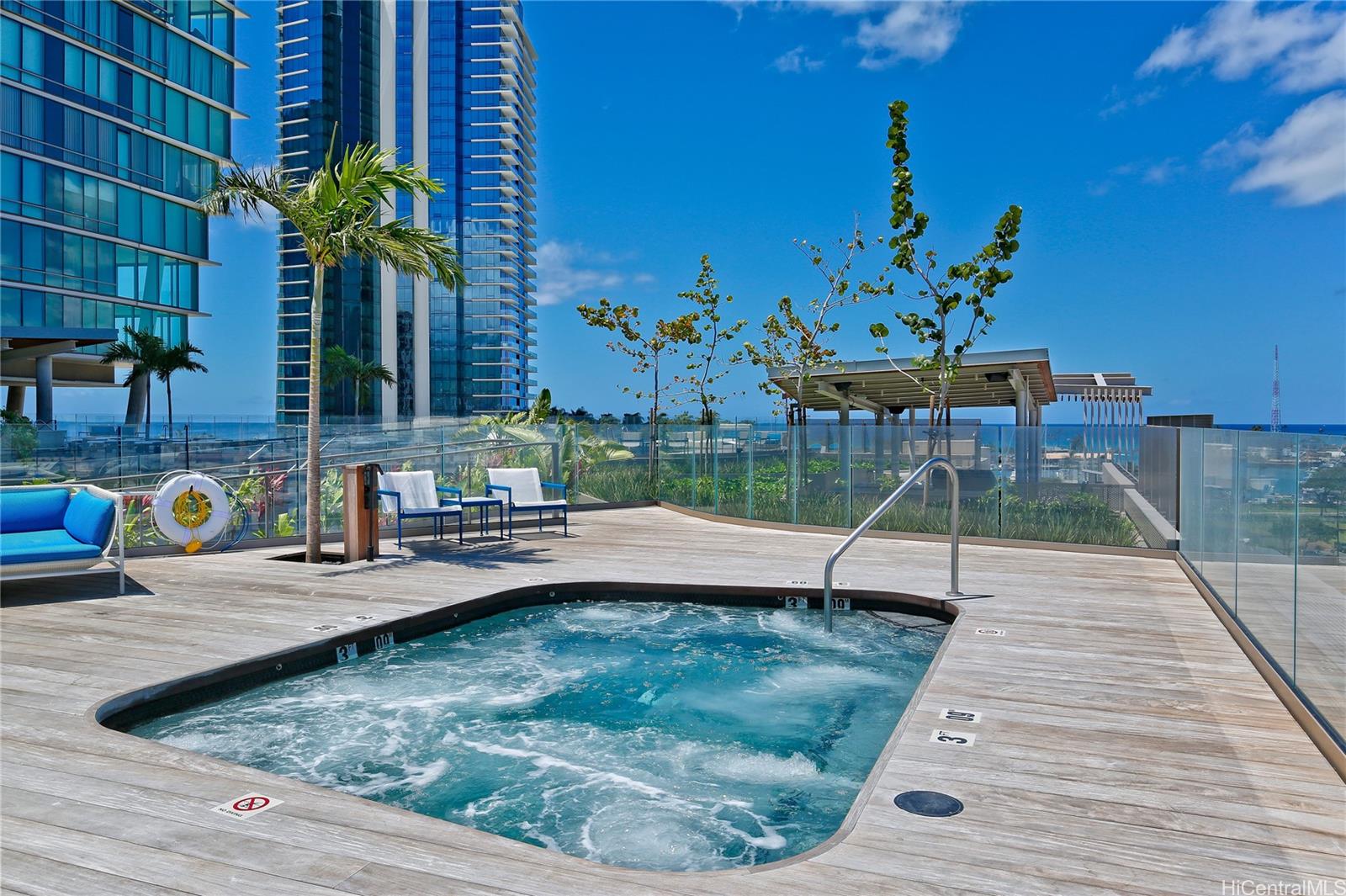 Ae'o condo # 1107, Honolulu, Hawaii - photo 20 of 22