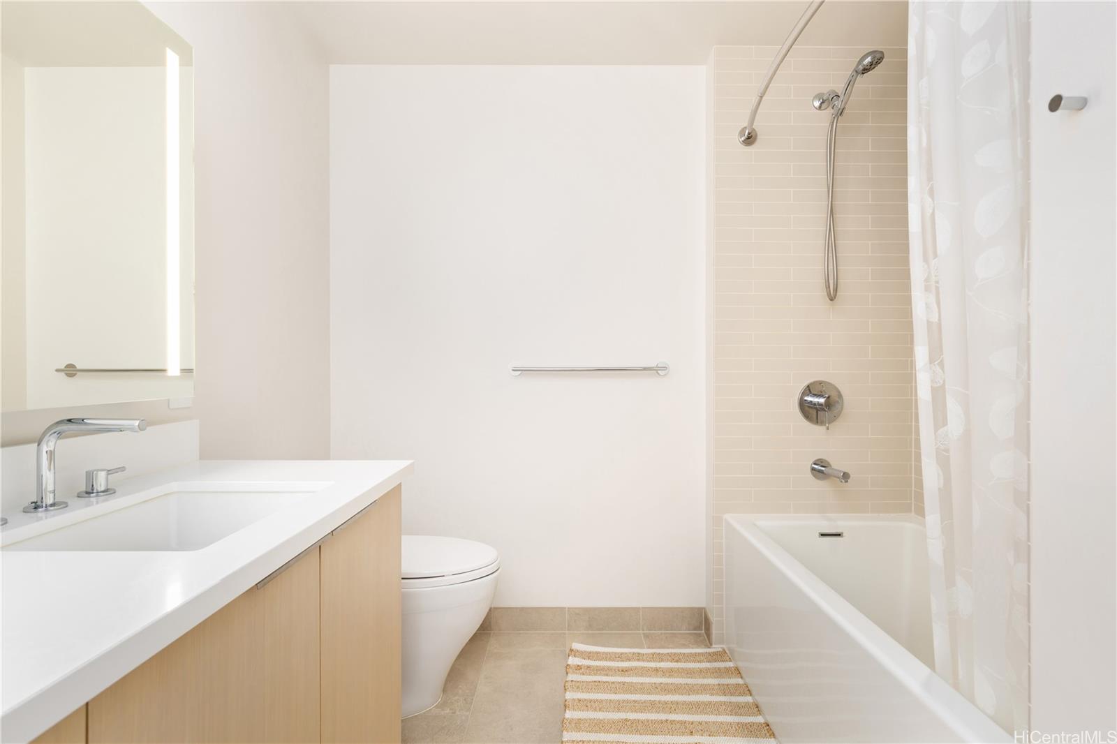 Ae'o condo # 1204, Honolulu, Hawaii - photo 12 of 25