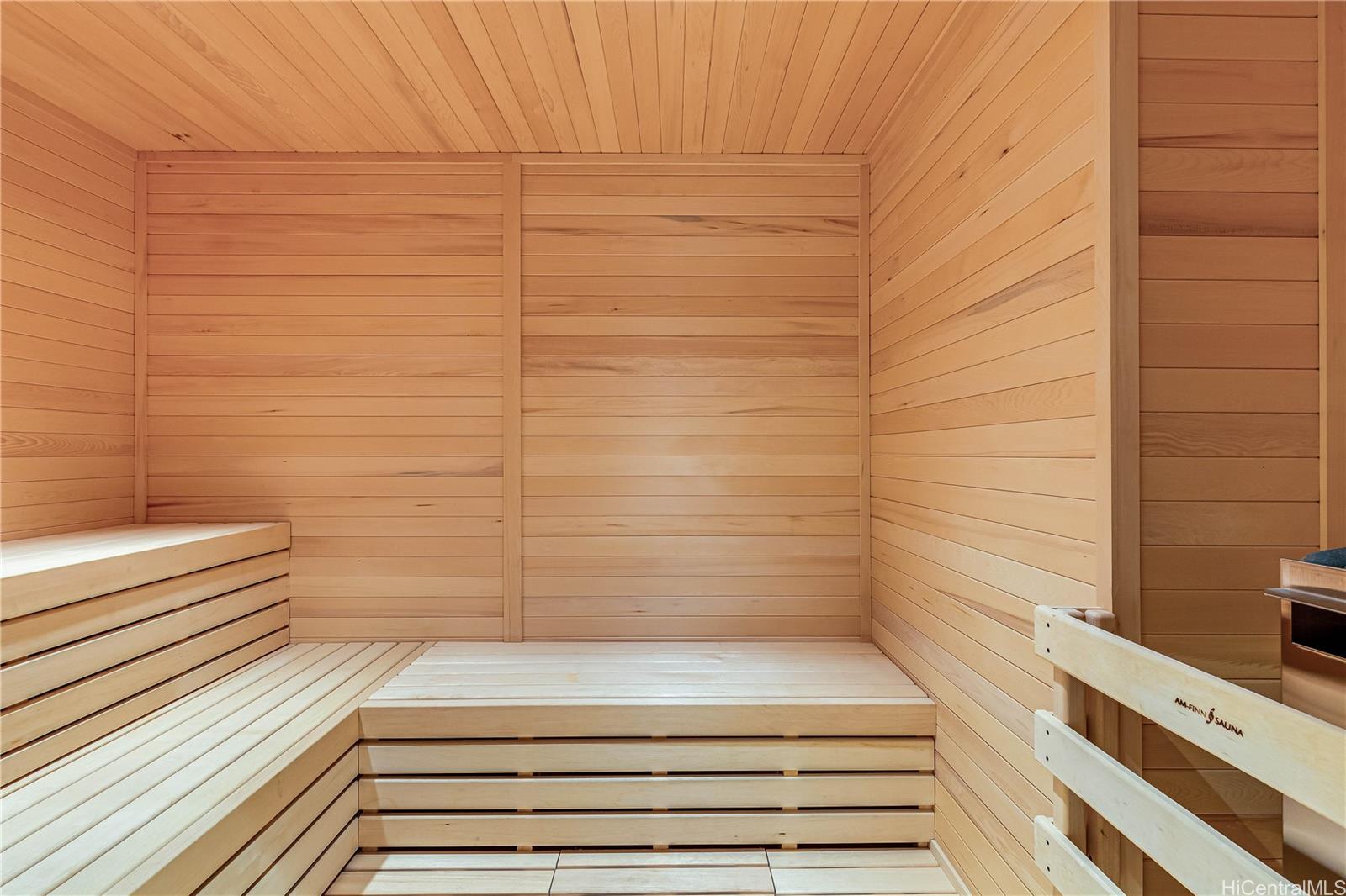 Ae'o condo # 1204, Honolulu, Hawaii - photo 22 of 25