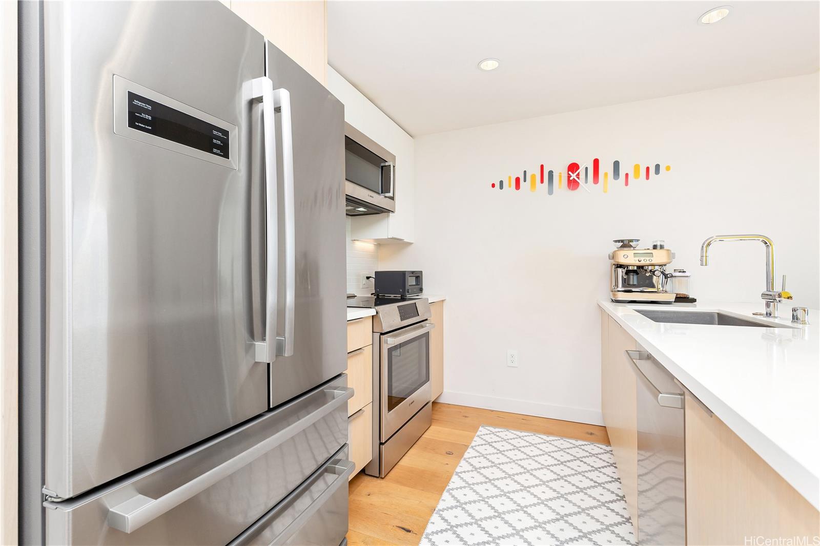 Ae'o condo # 1204, Honolulu, Hawaii - photo 5 of 25