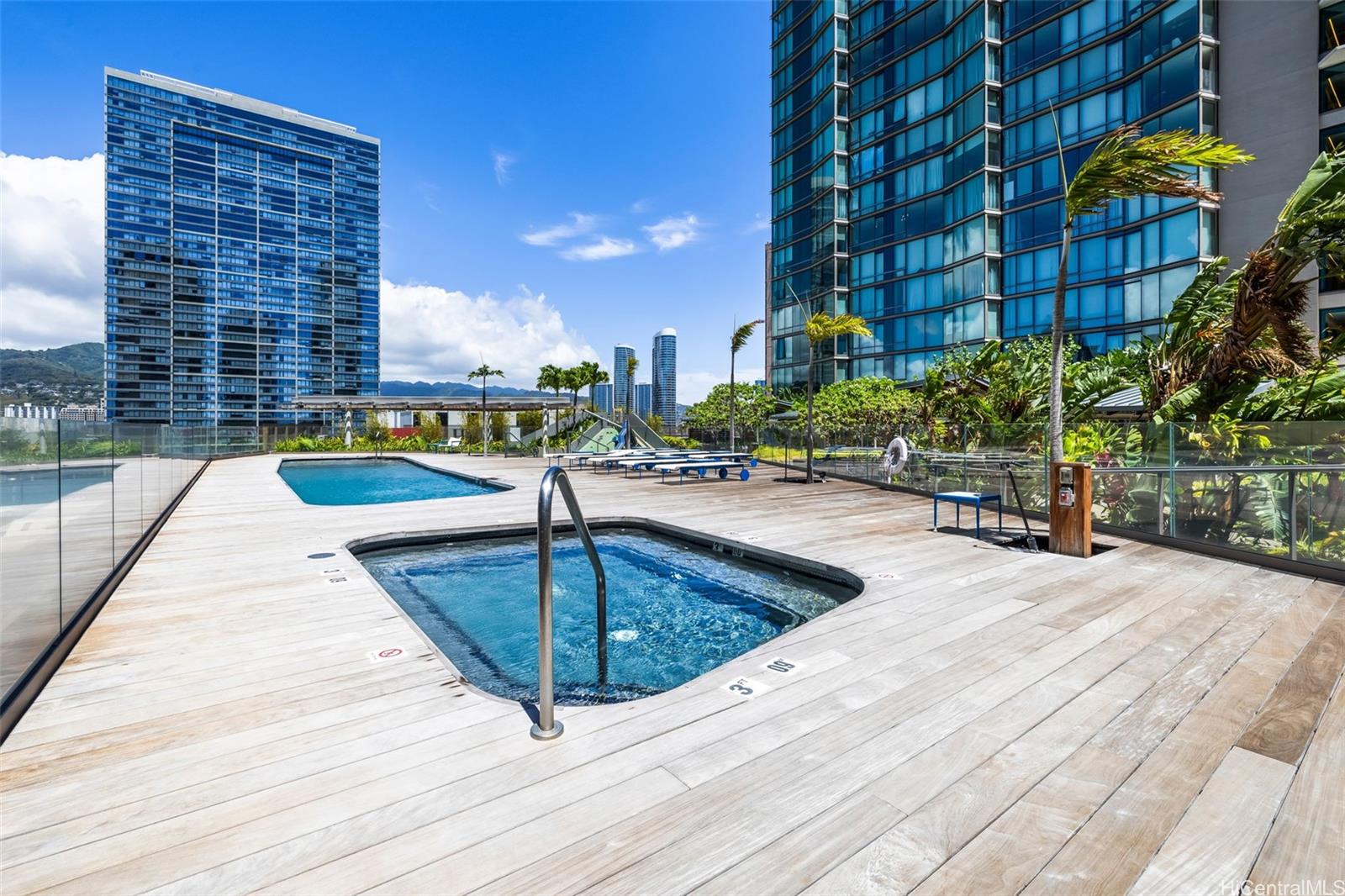 Ae'o condo # 1213, Honolulu, Hawaii - photo 16 of 25