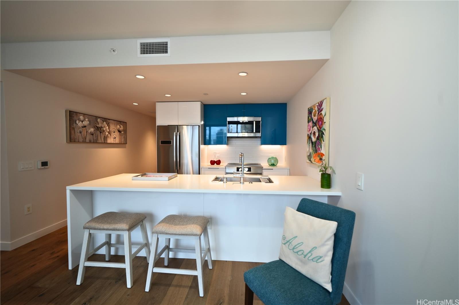 Ae'o condo # 1213, Honolulu, Hawaii - photo 4 of 25