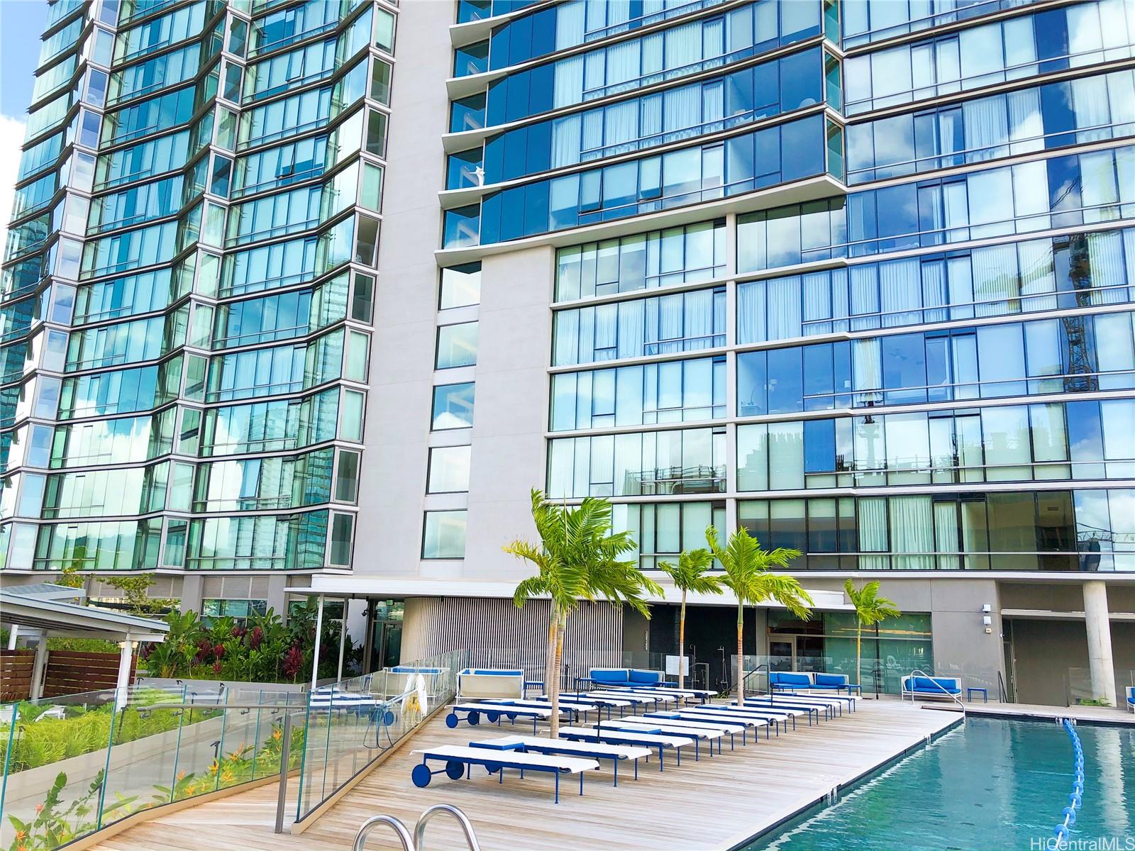 1001 Queen St Honolulu - Rental - photo 7 of 14