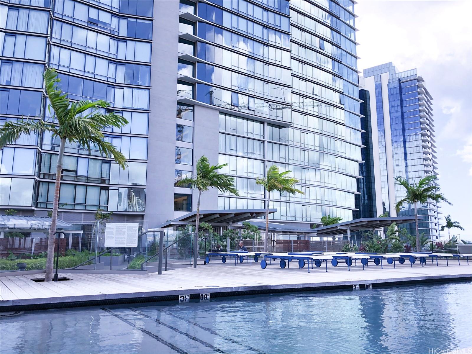 1001 Queen St Honolulu - Rental - photo 9 of 14