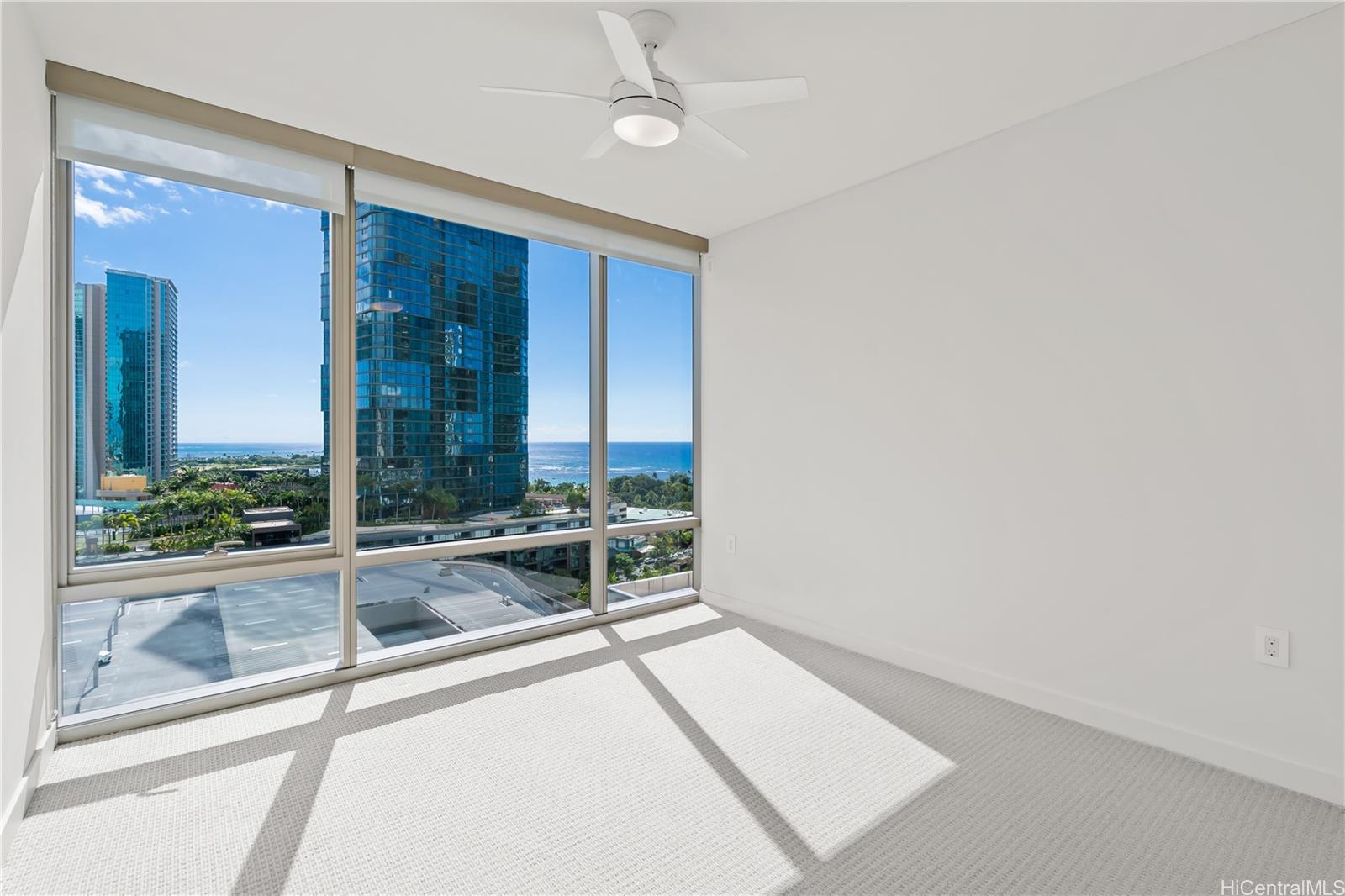 1001 Queen Street Honolulu - Rental - photo 3 of 24