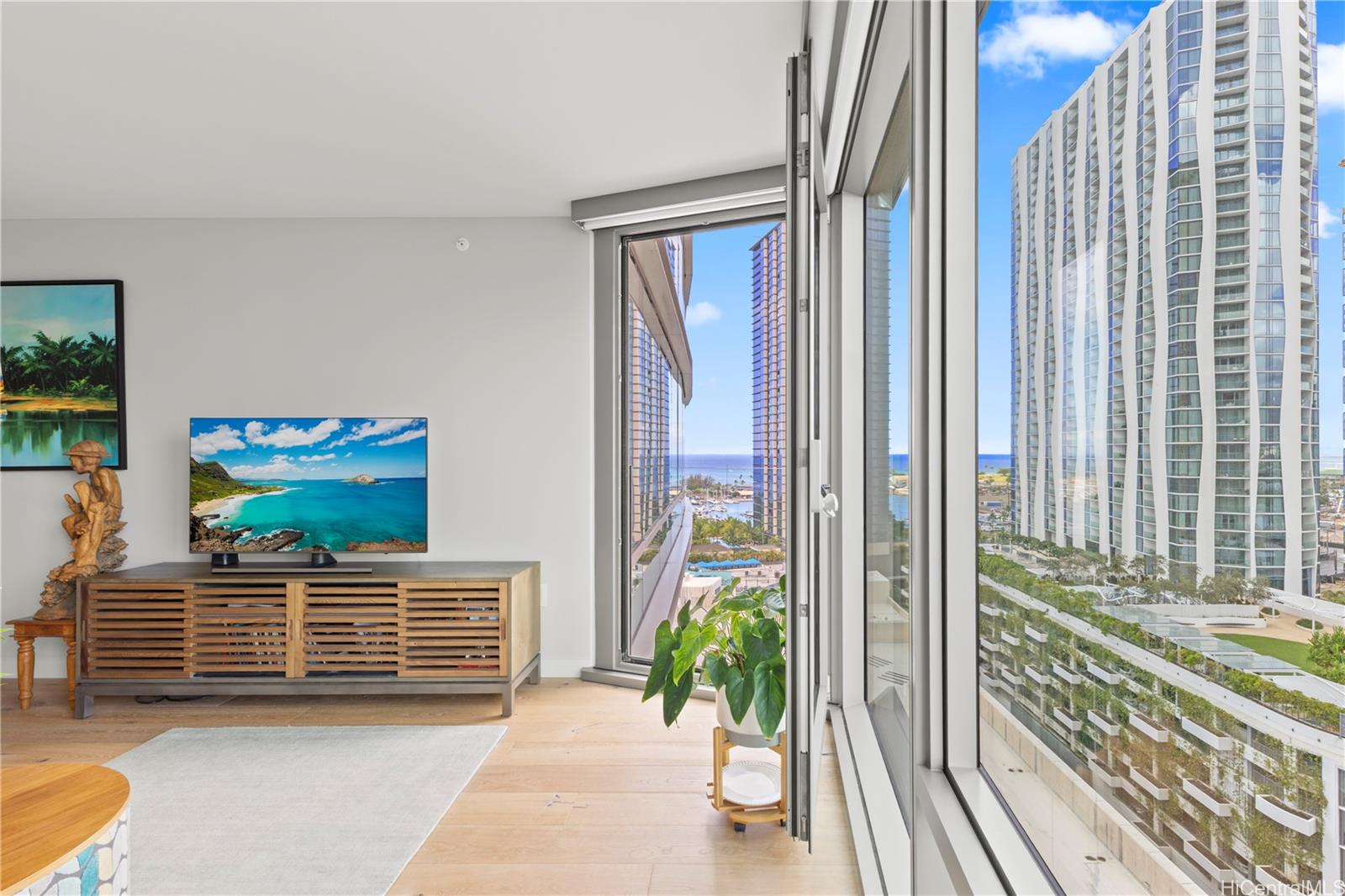 AE'O condo # 1403, Honolulu, Hawaii - photo 3 of 23