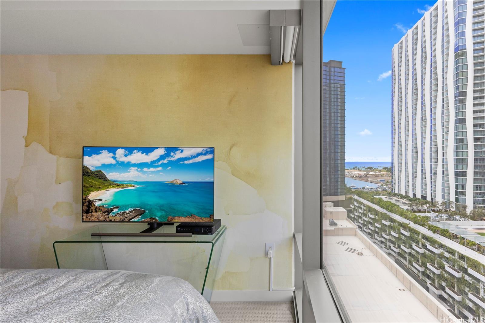 AE'O condo # 1403, Honolulu, Hawaii - photo 7 of 23