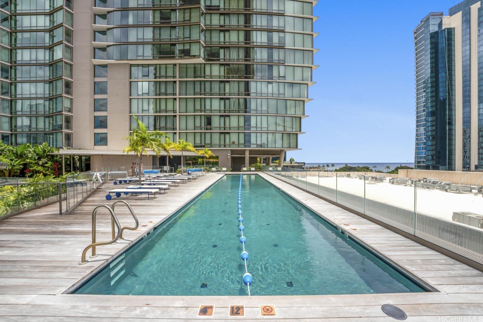 1001 Queen St Honolulu - Rental - photo 12 of 25