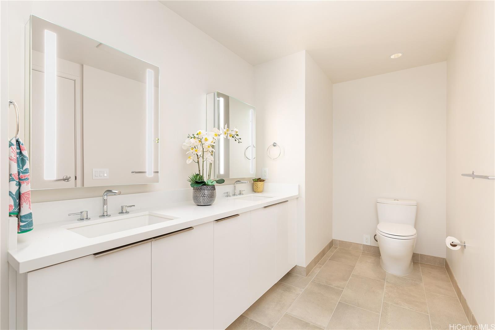 Ae'o condo # 1801, Honolulu, Hawaii - photo 8 of 25