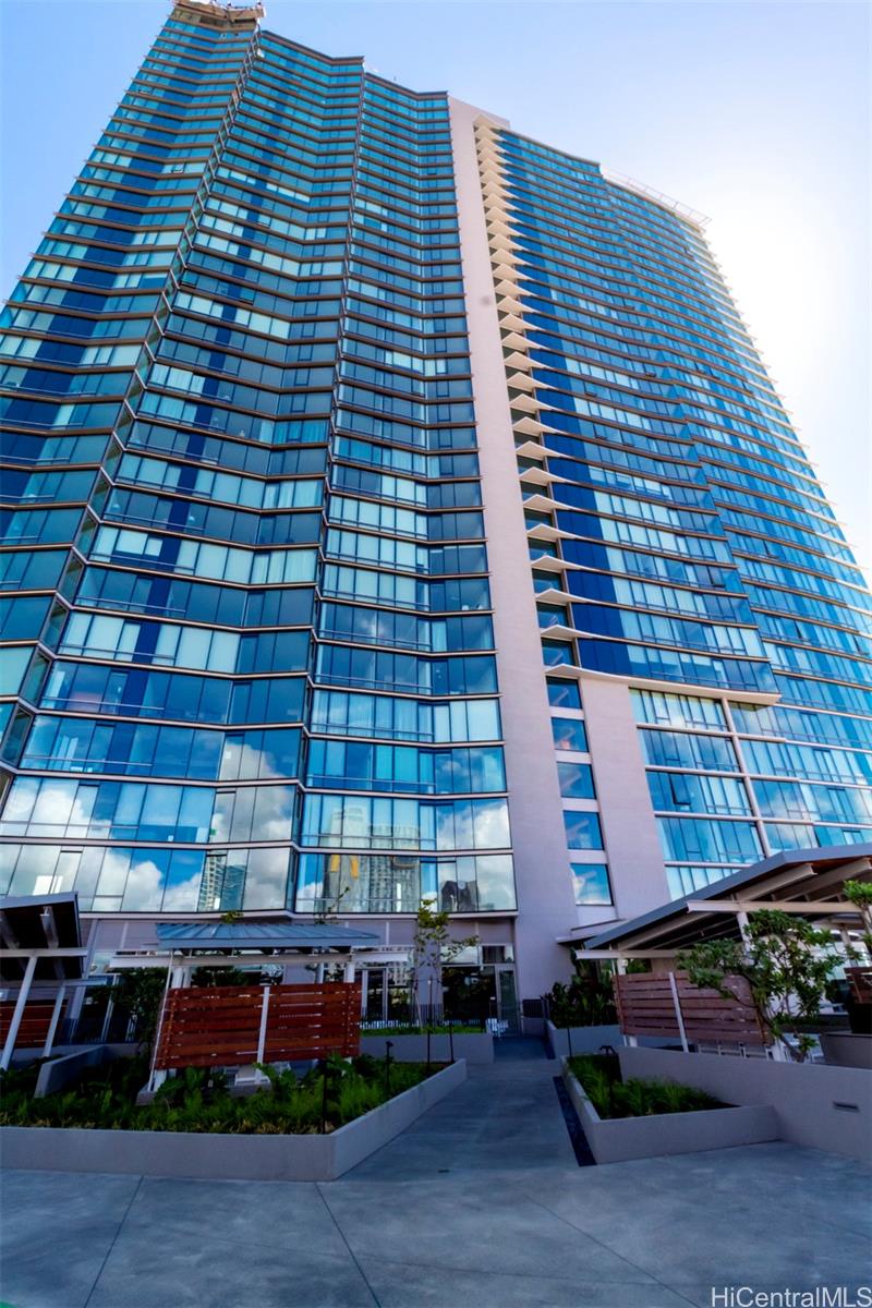 1001 Queen St Honolulu - Rental - photo 17 of 20