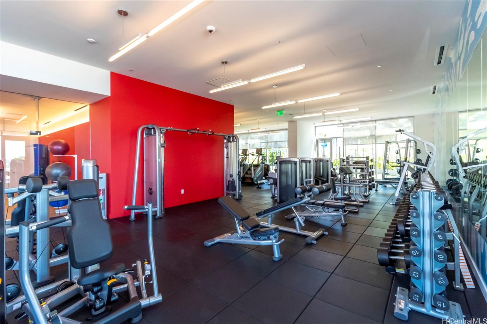 1001 Queen St Honolulu - Rental - photo 18 of 20