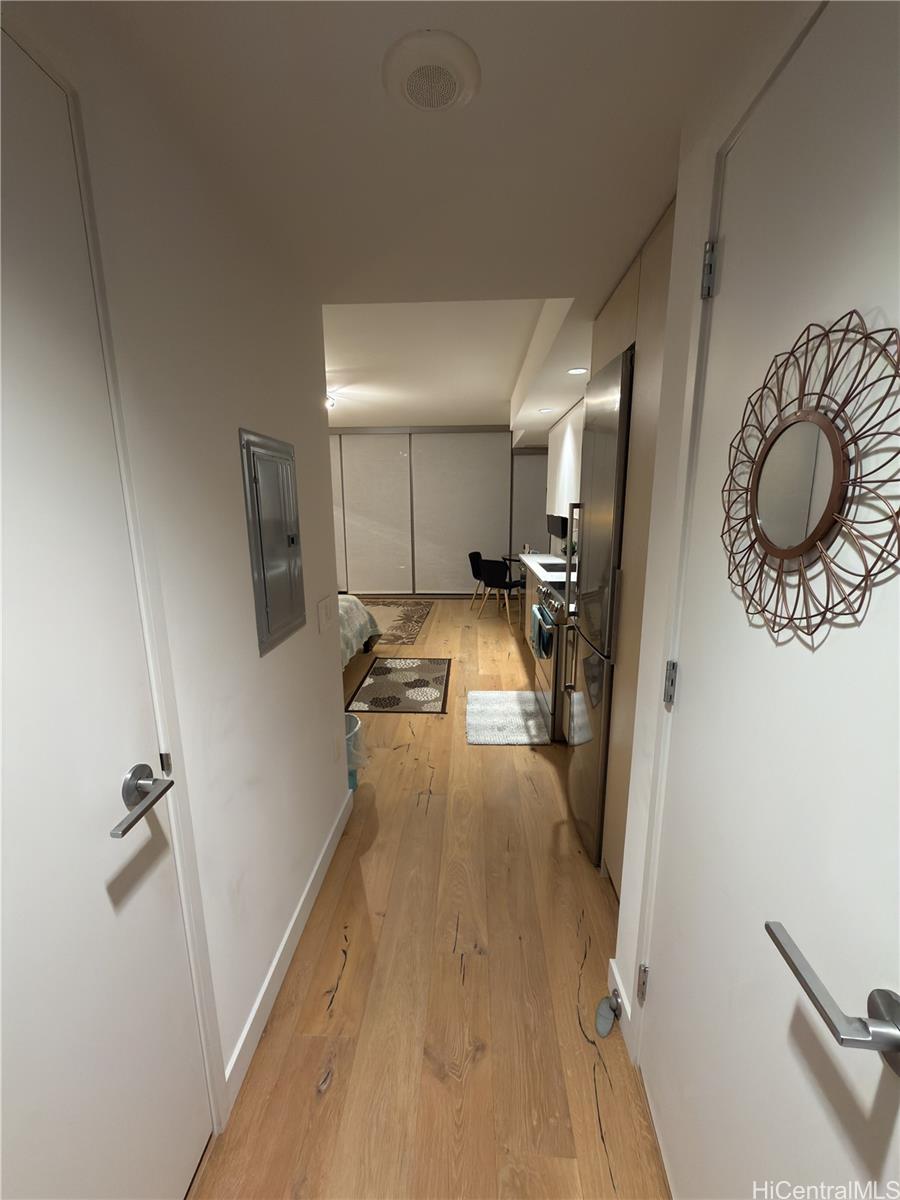 1001 Queen St Honolulu - Rental - photo 4 of 17