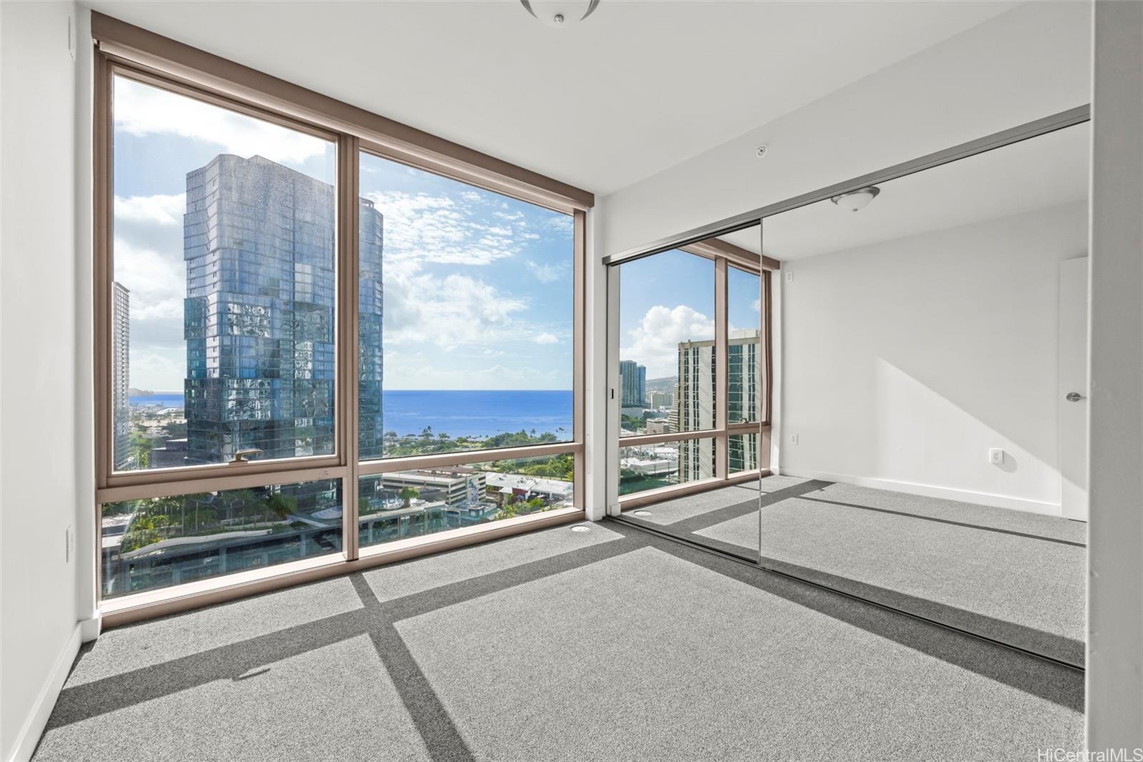 Ae'o condo # 1900, Honolulu, Hawaii - photo 15 of 25