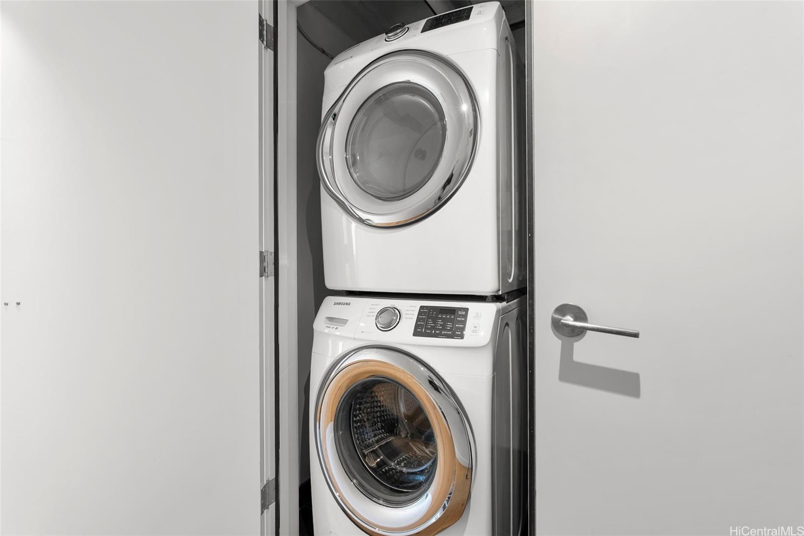 Ae'o condo # 1900, Honolulu, Hawaii - photo 17 of 25