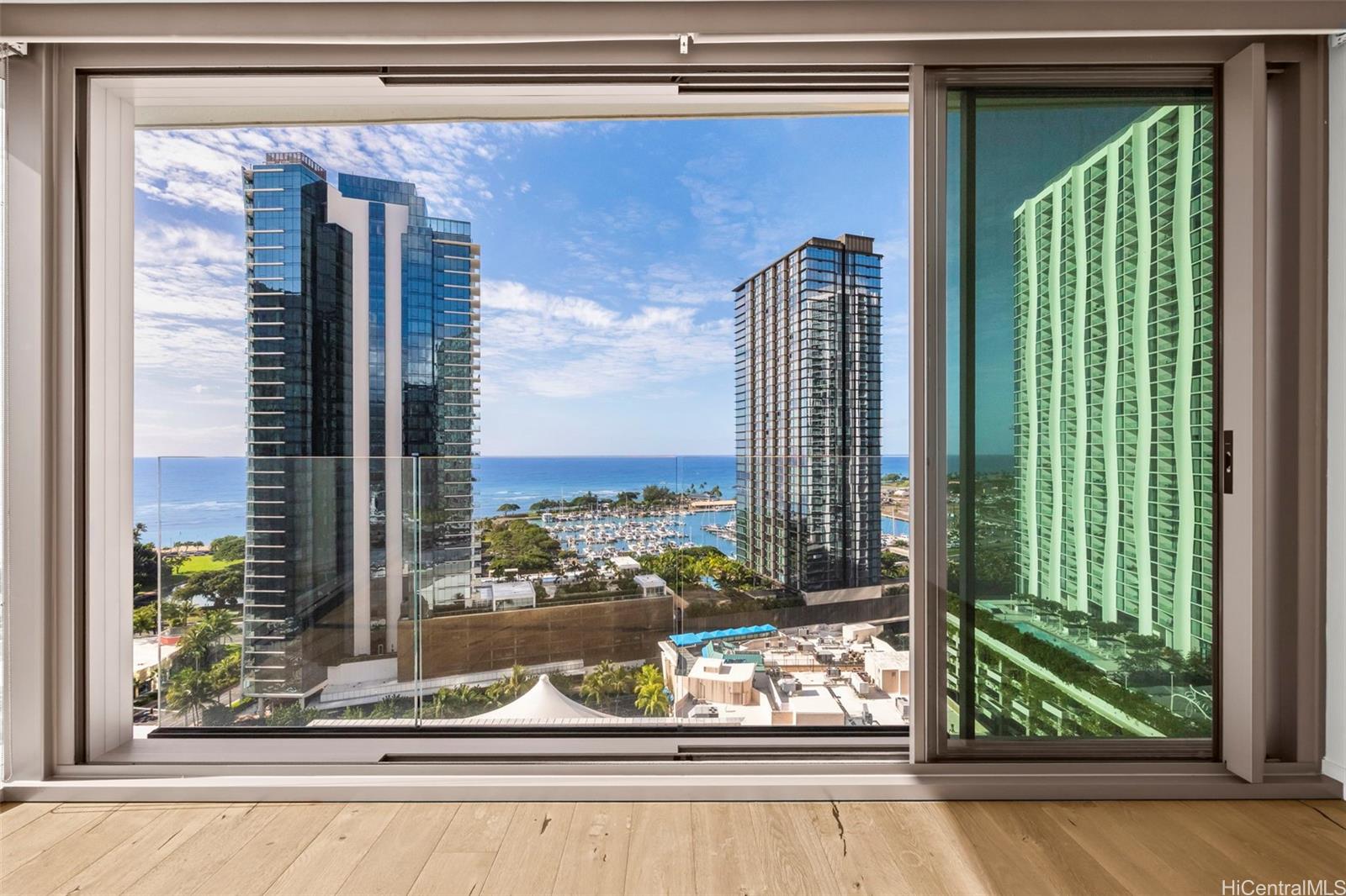 Ae'o condo # 1900, Honolulu, Hawaii - photo 3 of 25