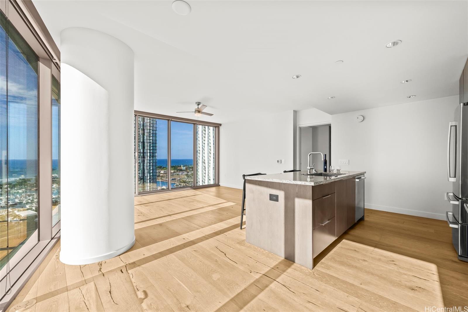 Ae'o condo # 1900, Honolulu, Hawaii - photo 5 of 25