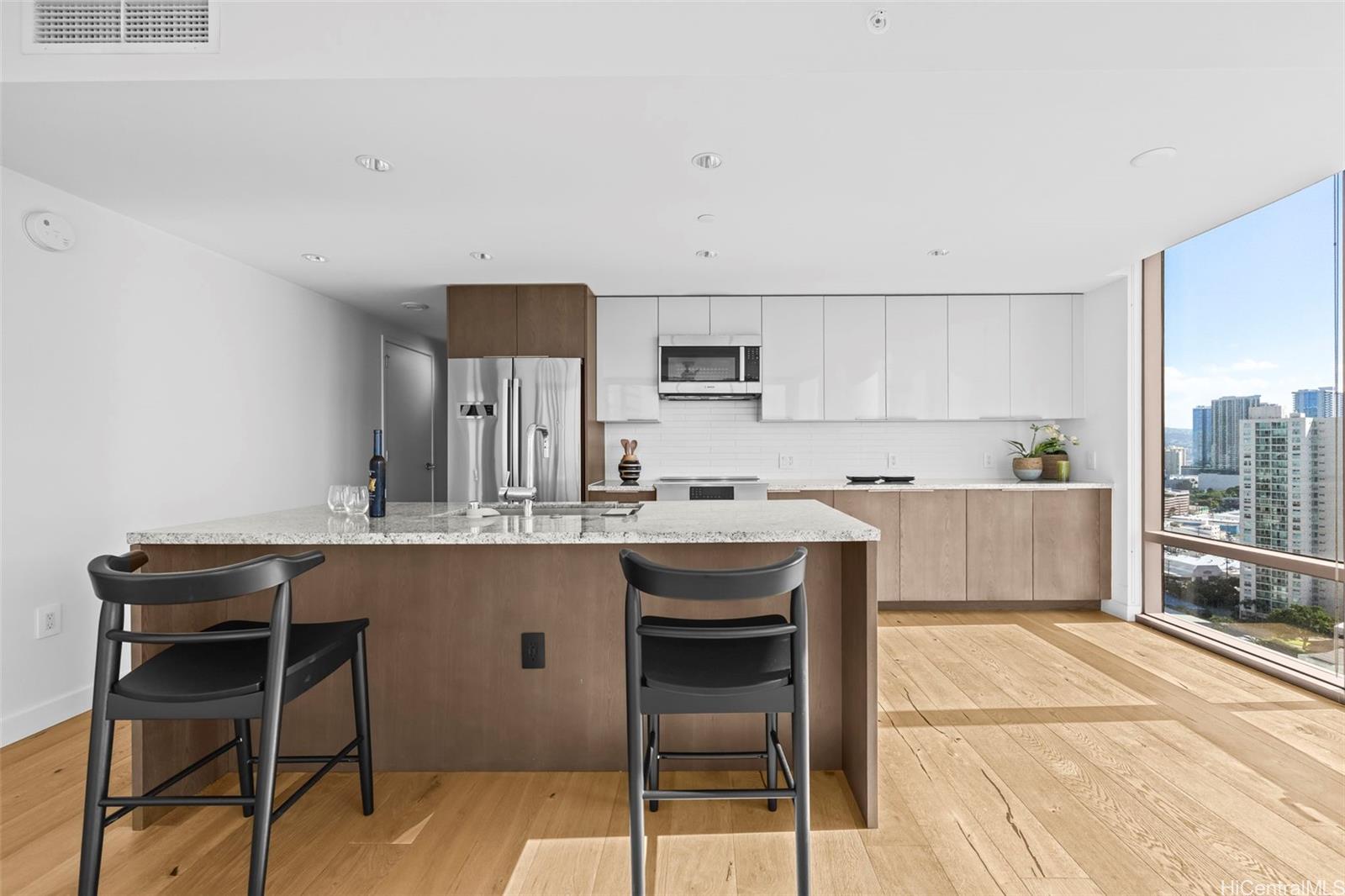 Ae'o condo # 1900, Honolulu, Hawaii - photo 6 of 25