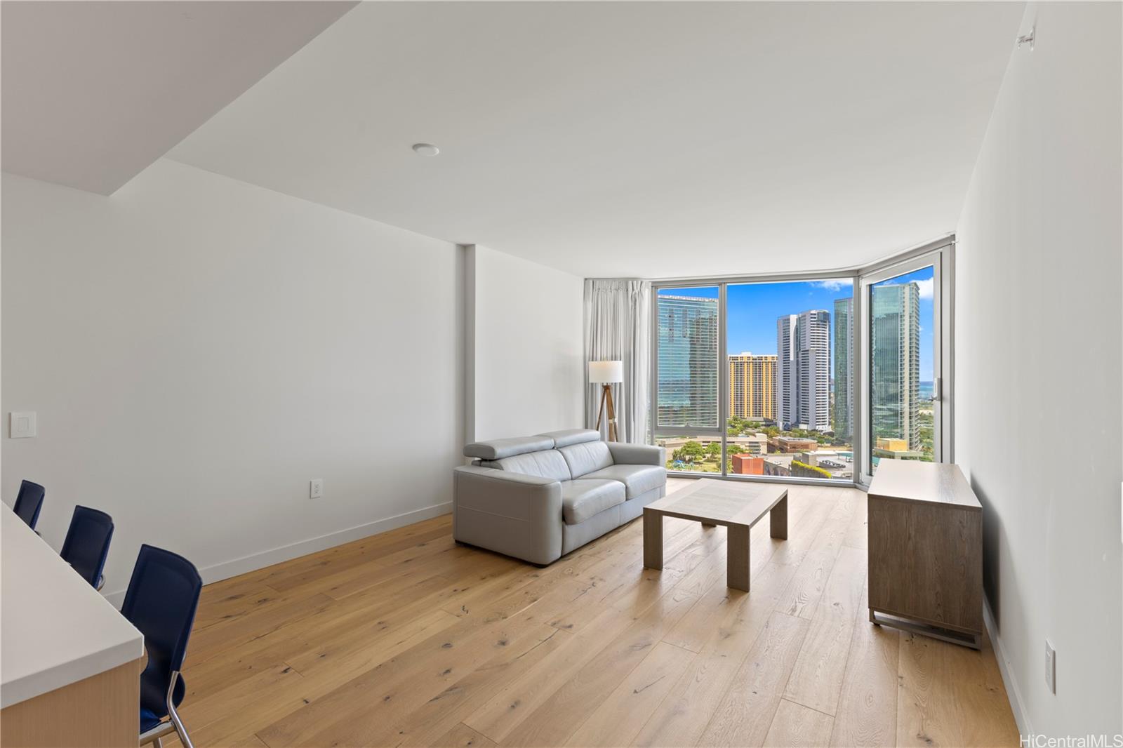 Ae'o condo # 1908, Honolulu, Hawaii - photo 2 of 19