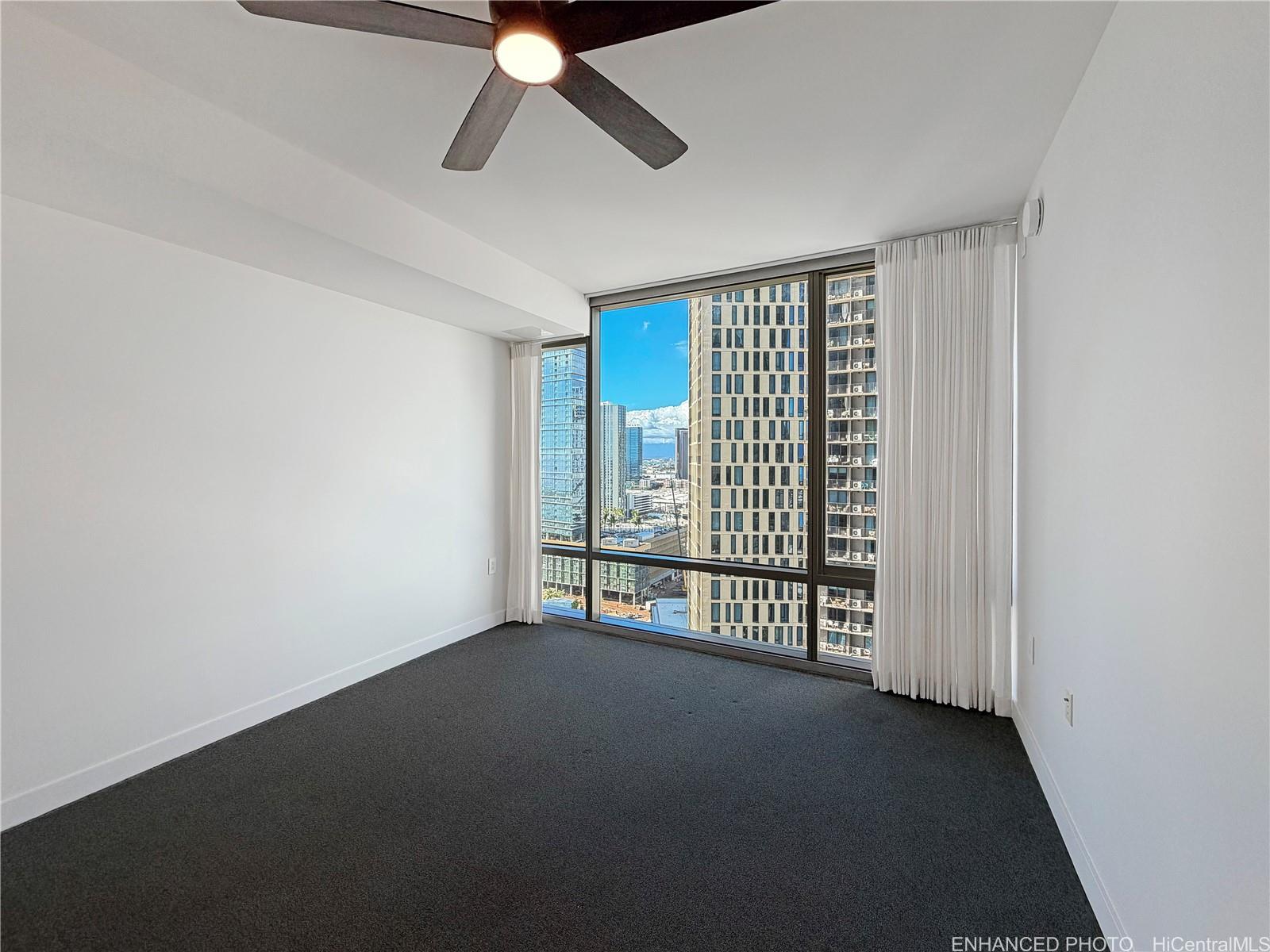 Ae'o condo # 2005, Honolulu, Hawaii - photo 6 of 15