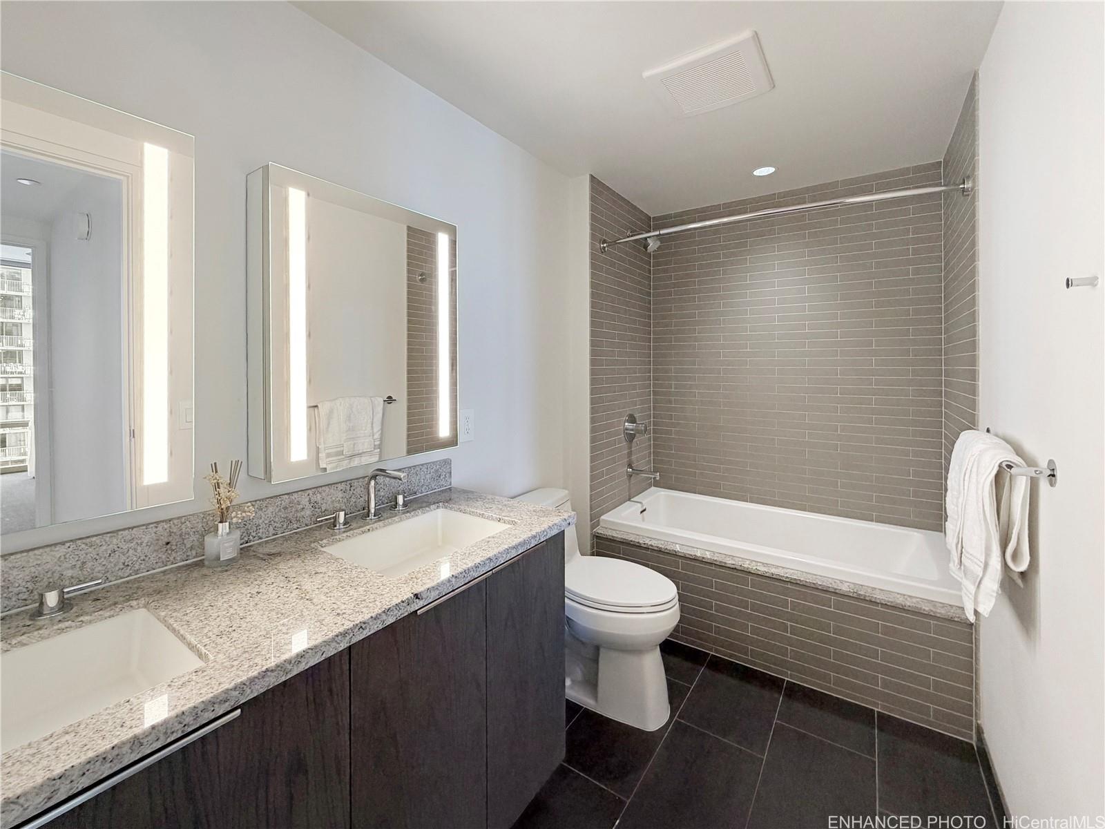 Ae'o condo # 2005, Honolulu, Hawaii - photo 8 of 15