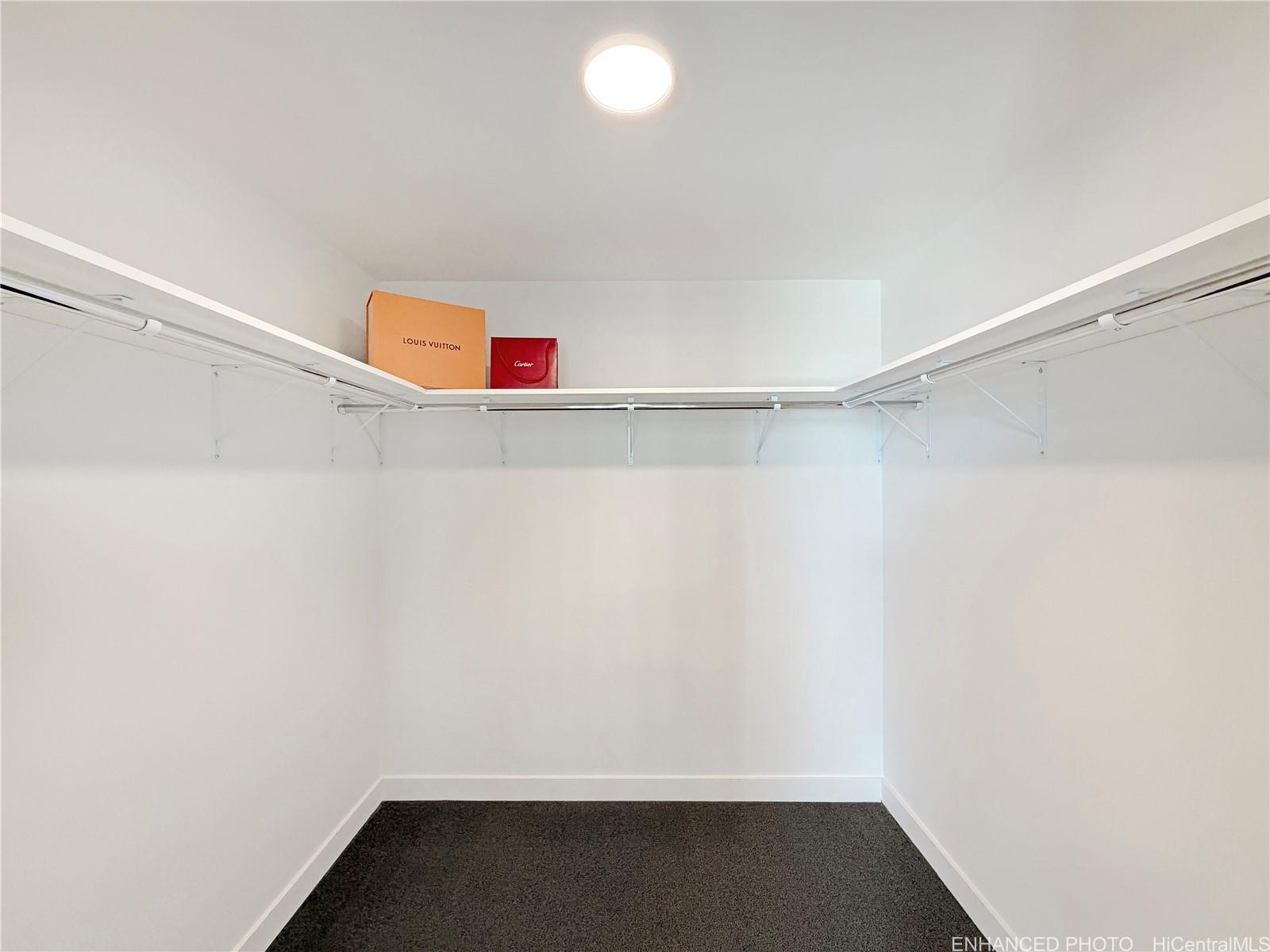 Ae'o condo # 2005, Honolulu, Hawaii - photo 9 of 17