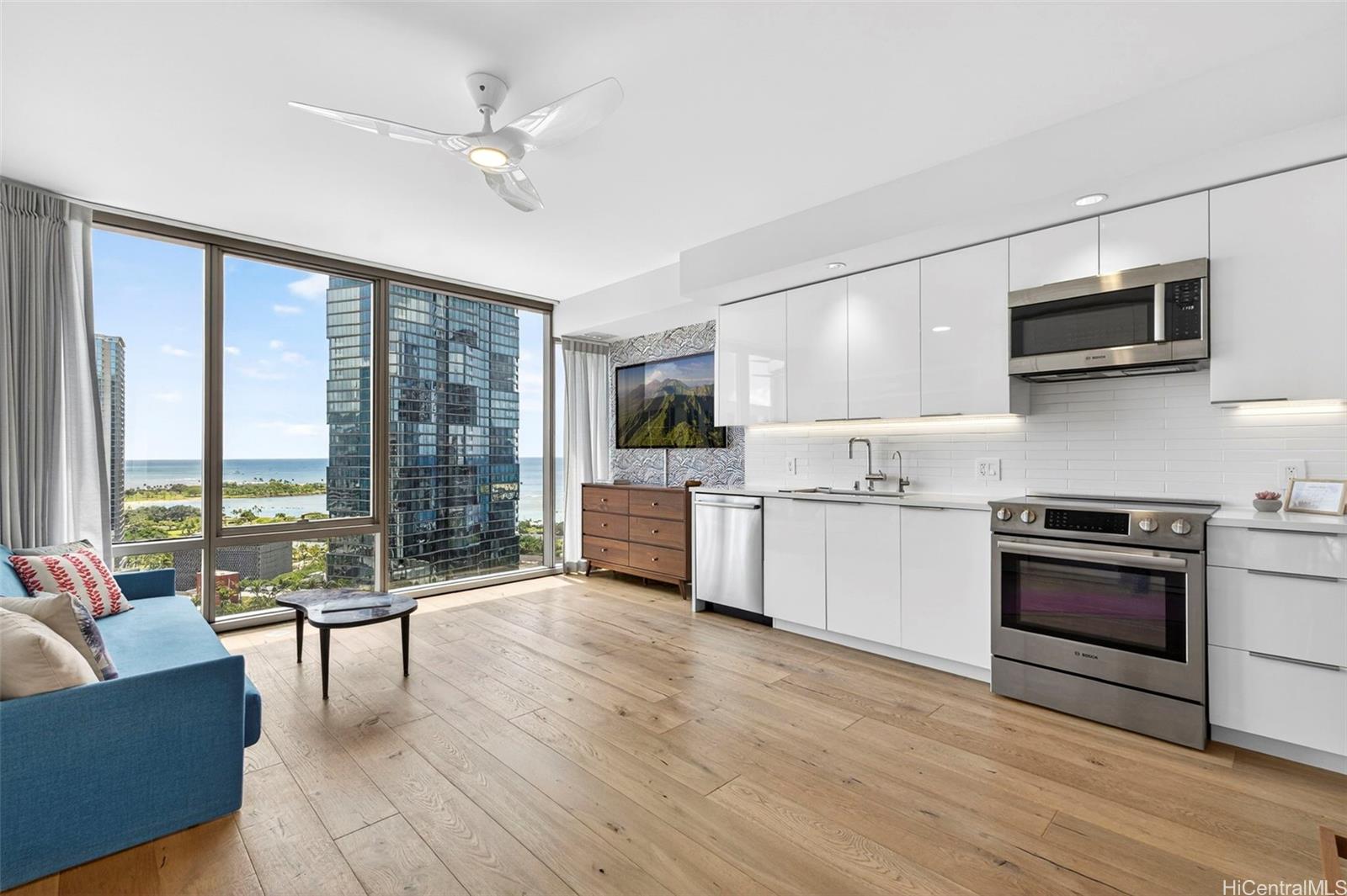 Ae'o condo # 2110, Honolulu, Hawaii - photo 2 of 25