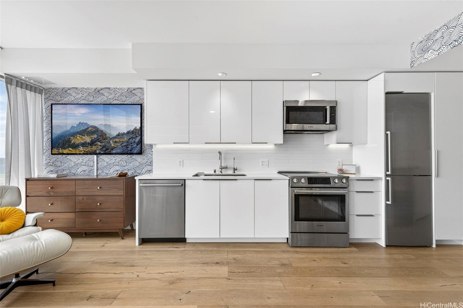 Ae'o condo # 2110, Honolulu, Hawaii - photo 11 of 25