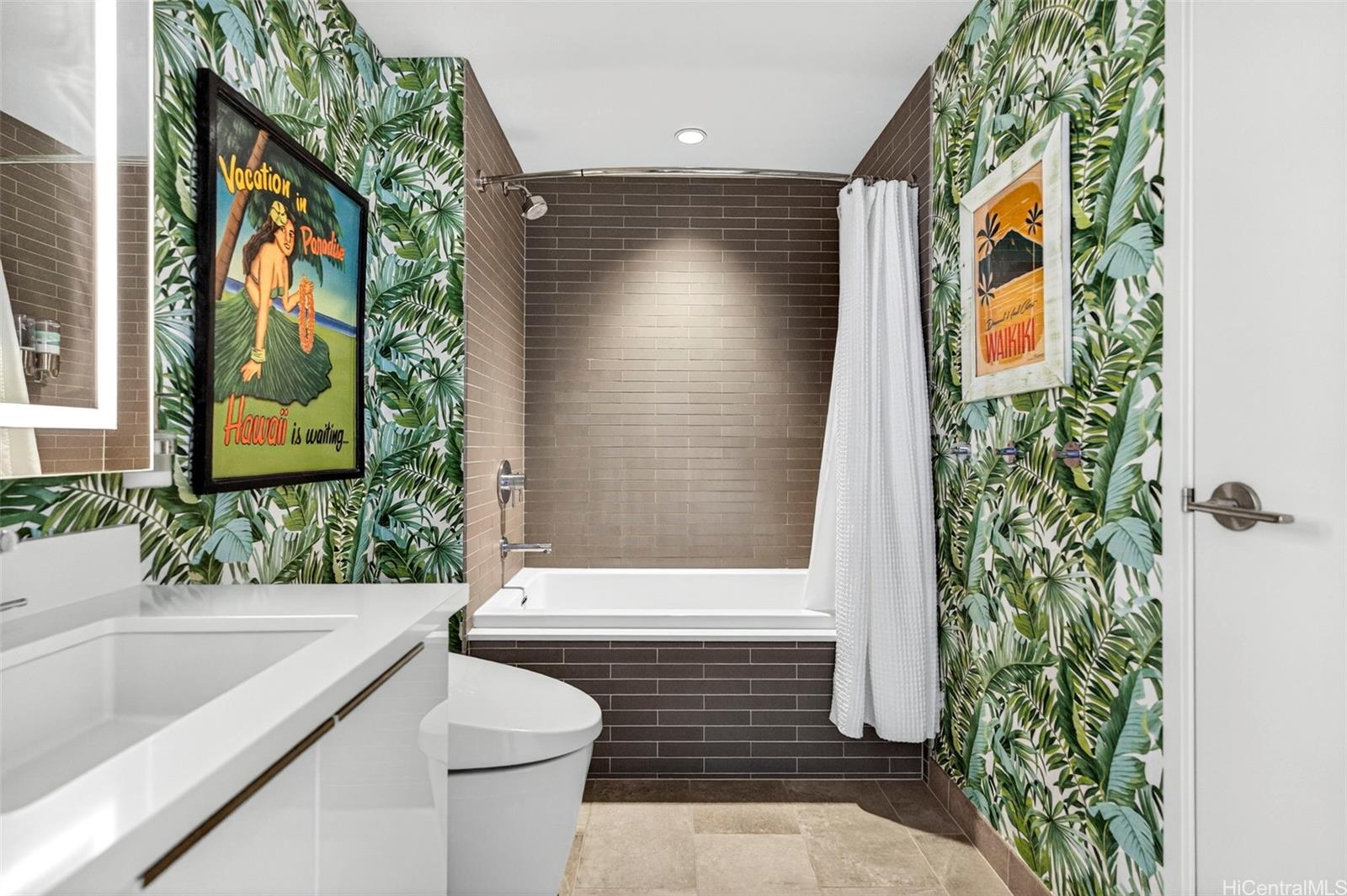 Ae'o condo # 2110, Honolulu, Hawaii - photo 14 of 25