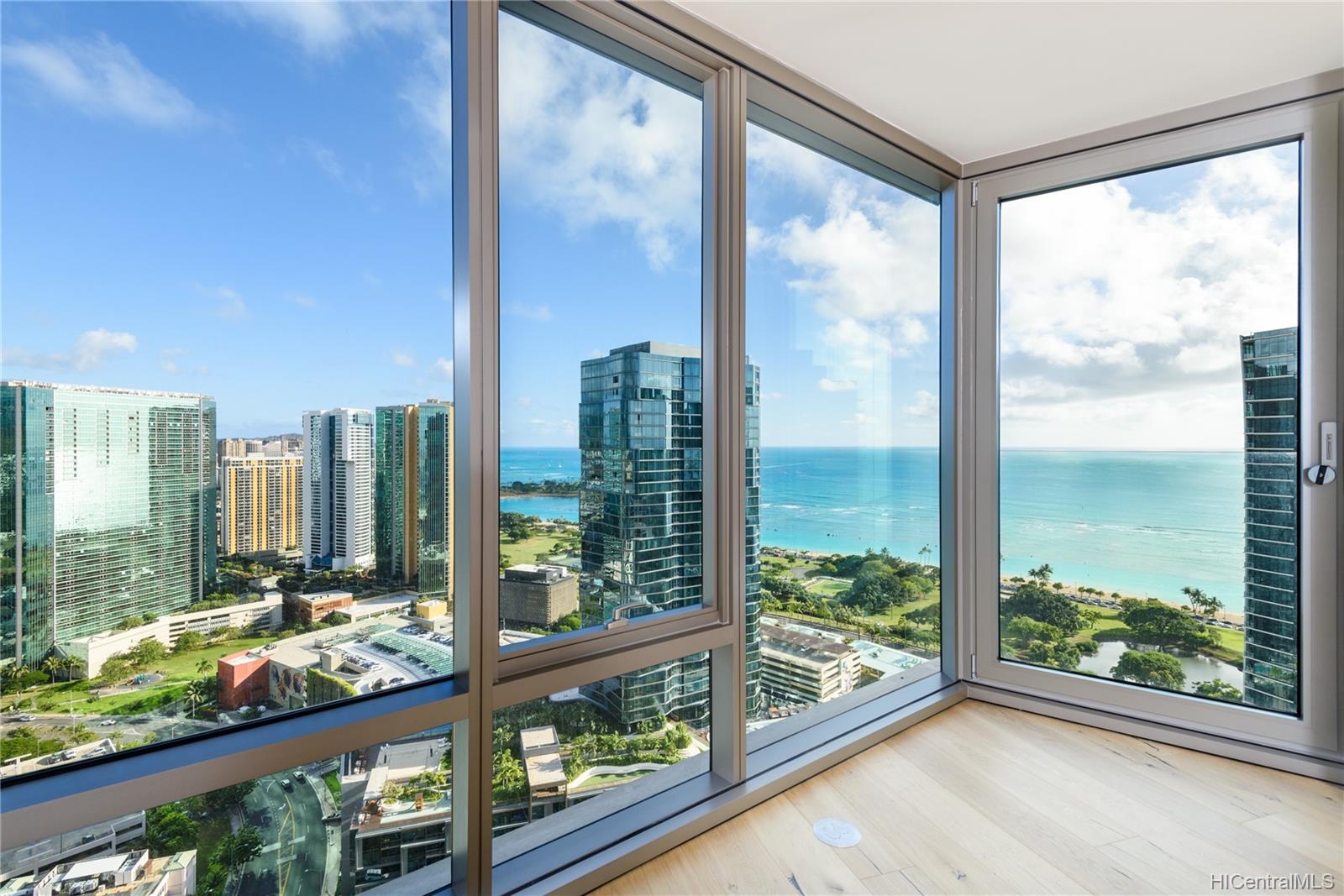 Ae'o # 2302, 1001 Queen Street, Honolulu | Kakaako condo