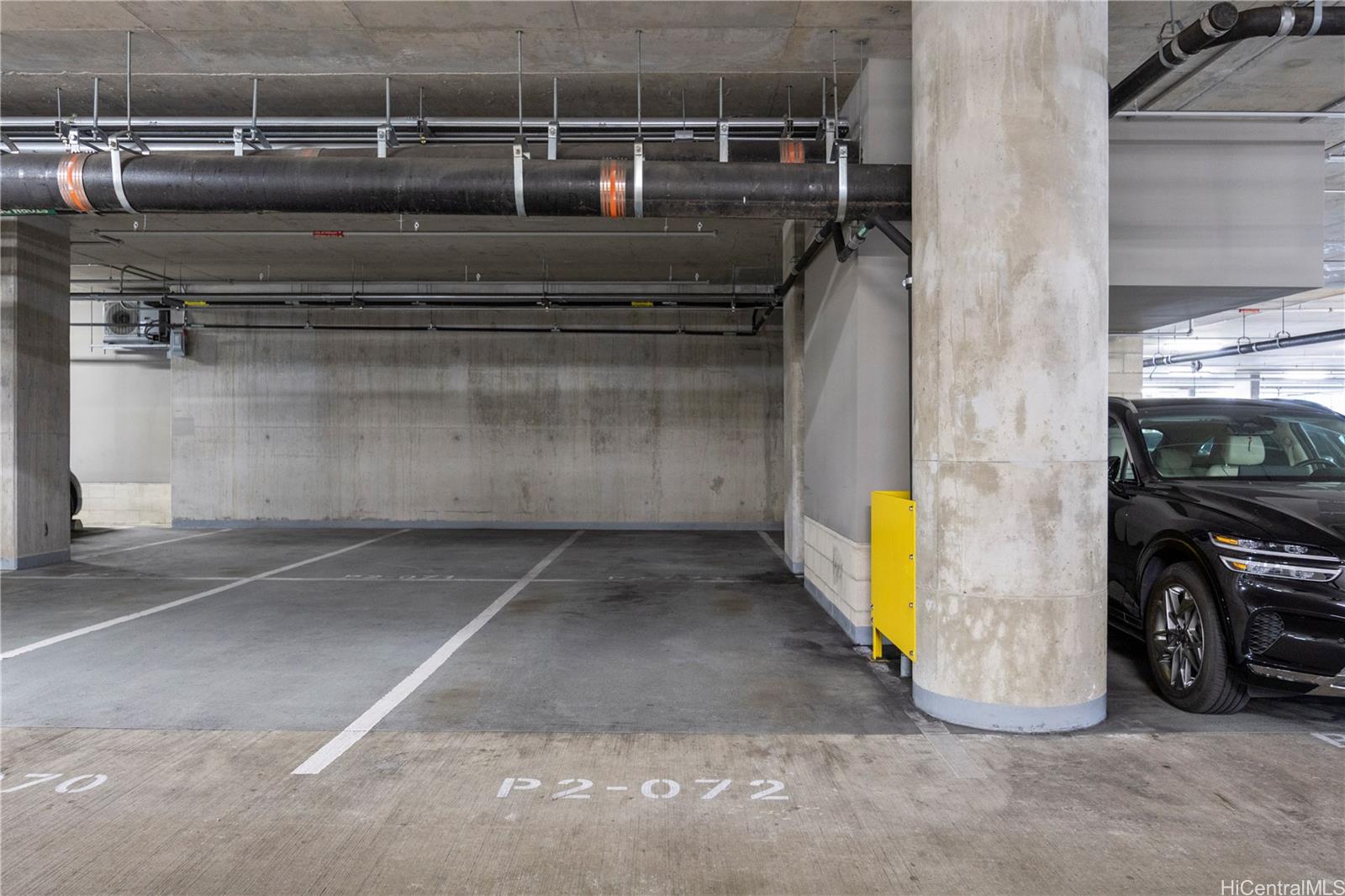 Ae'o condo # 2404, Honolulu, Hawaii - photo 10 of 17