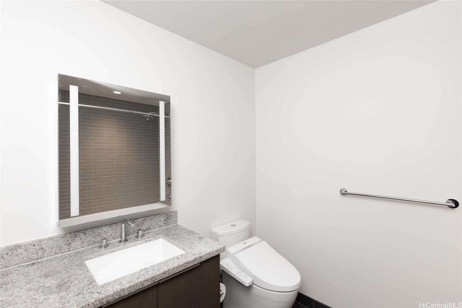 Ae'o condo # 2415, Honolulu, Hawaii - photo 9 of 25