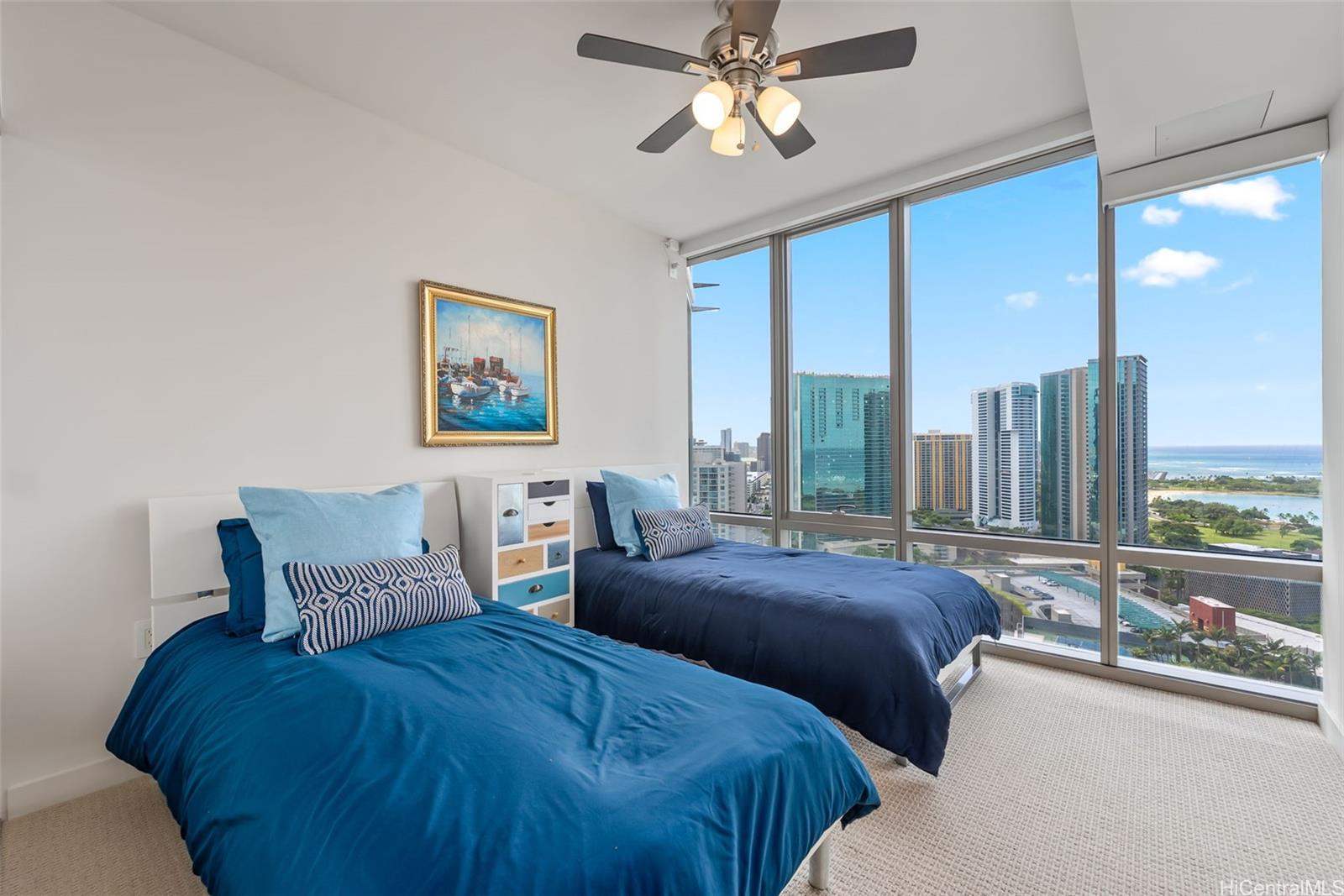 Ae'o condo # 2506, Honolulu, Hawaii - photo 16 of 25