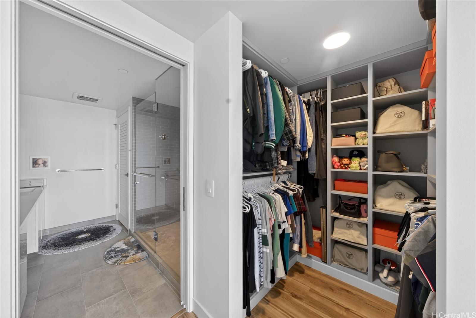 Ae'o condo # 2604, Honolulu, Hawaii - photo 16 of 25