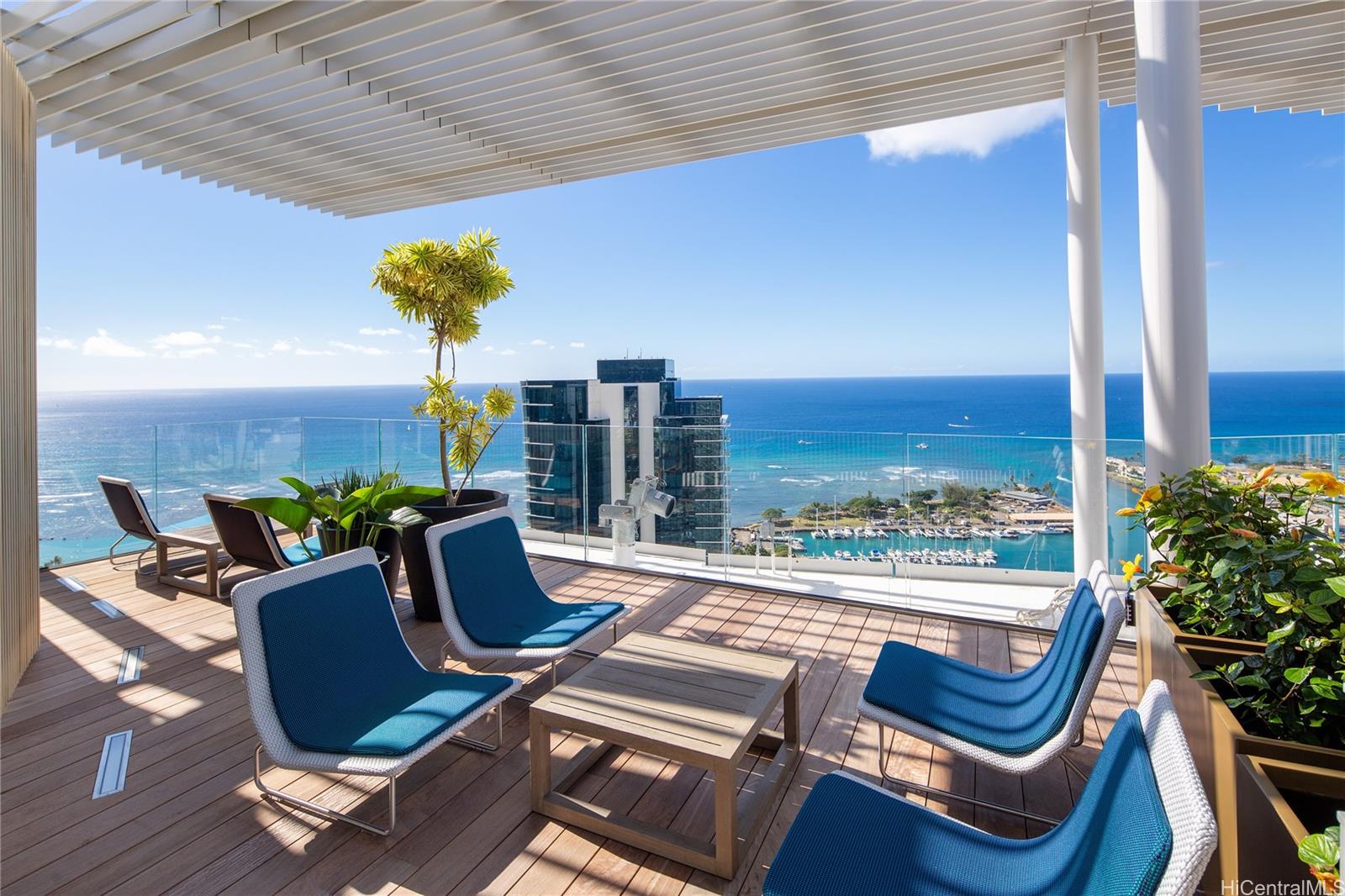 1001 Queen St Honolulu - Rental - photo 12 of 25