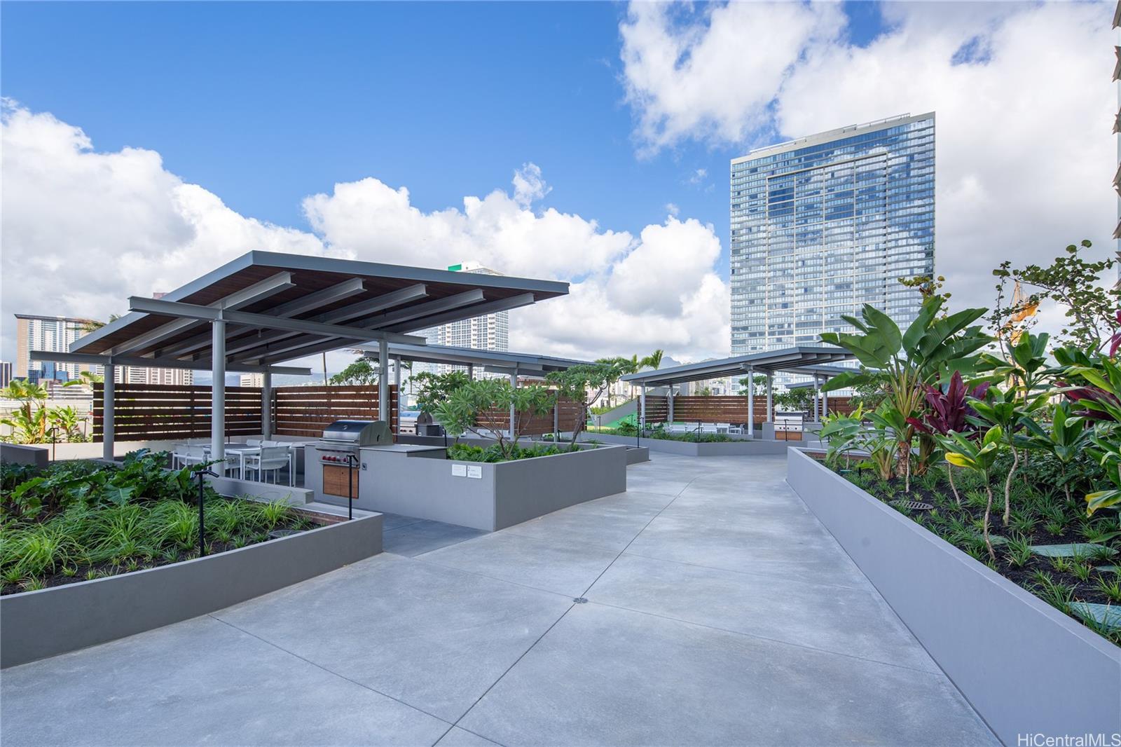 1001 Queen St Honolulu - Rental - photo 13 of 25