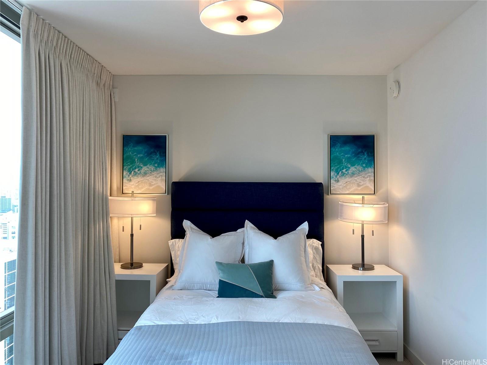1001 Queen St Honolulu - Rental - photo 6 of 17