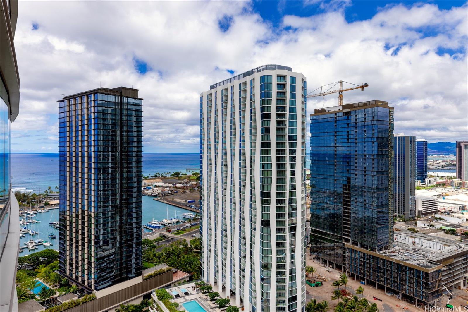 Ae'o condo # 3003, Honolulu, Hawaii - photo 5 of 25