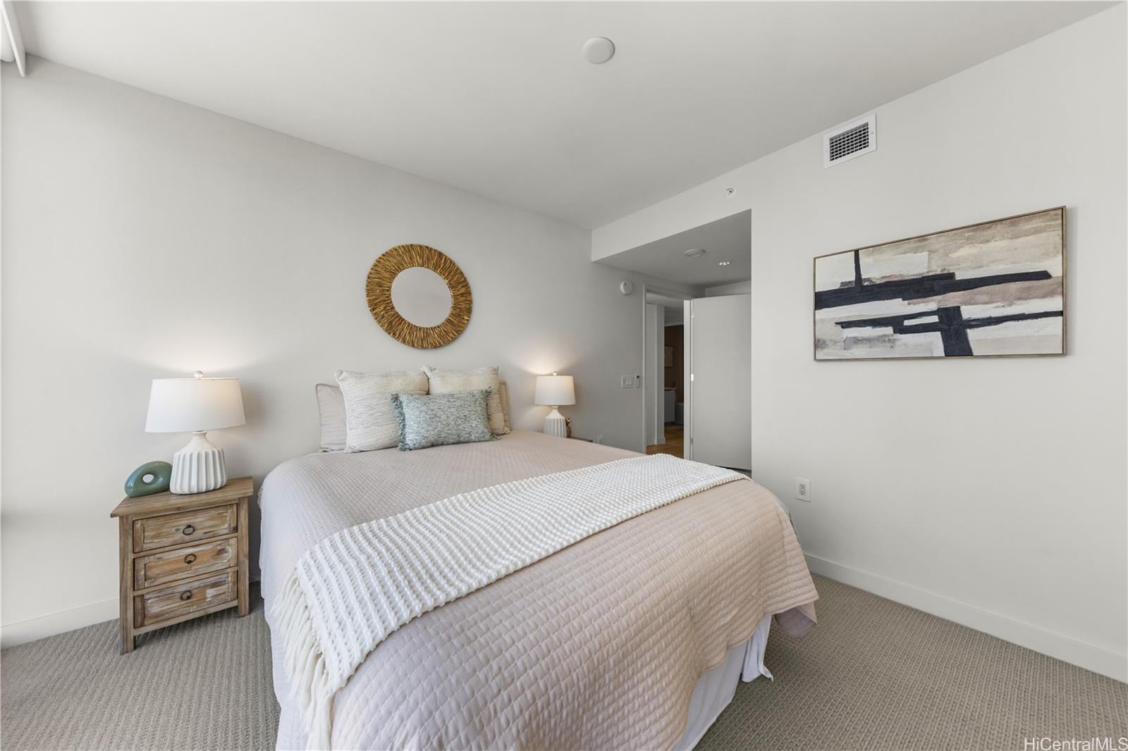 Ae'o condo # 3101, Honolulu, Hawaii - photo 11 of 25