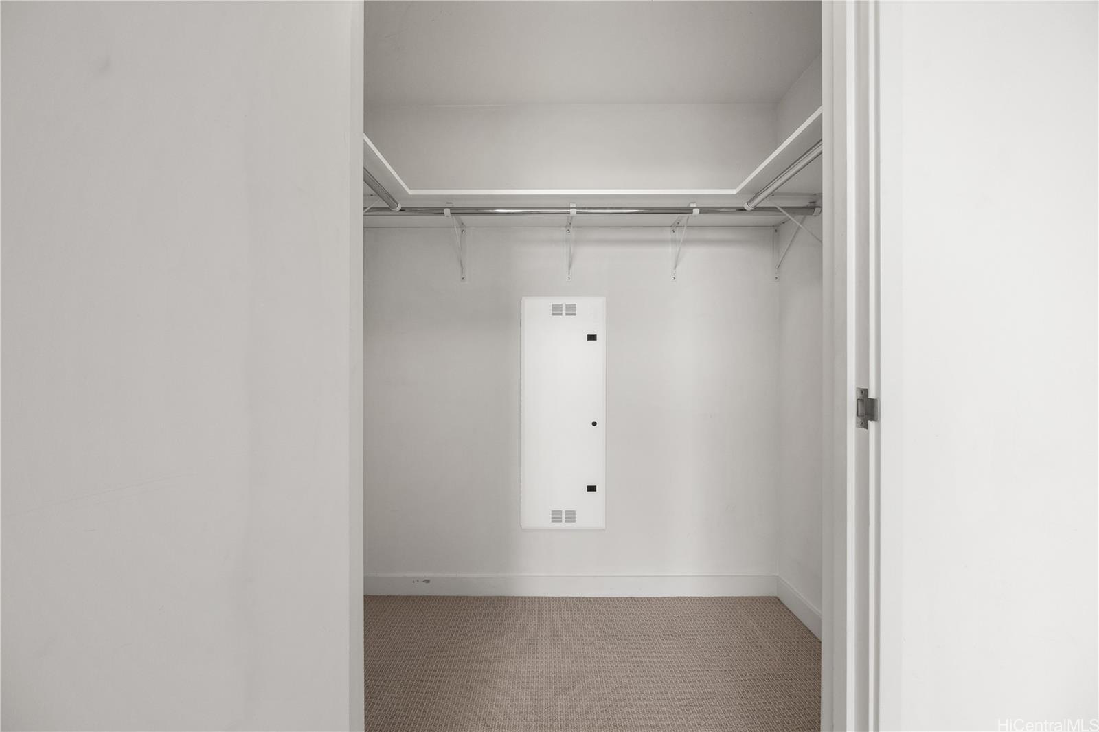 Ae'o condo # 3209, Honolulu, Hawaii - photo 16 of 25