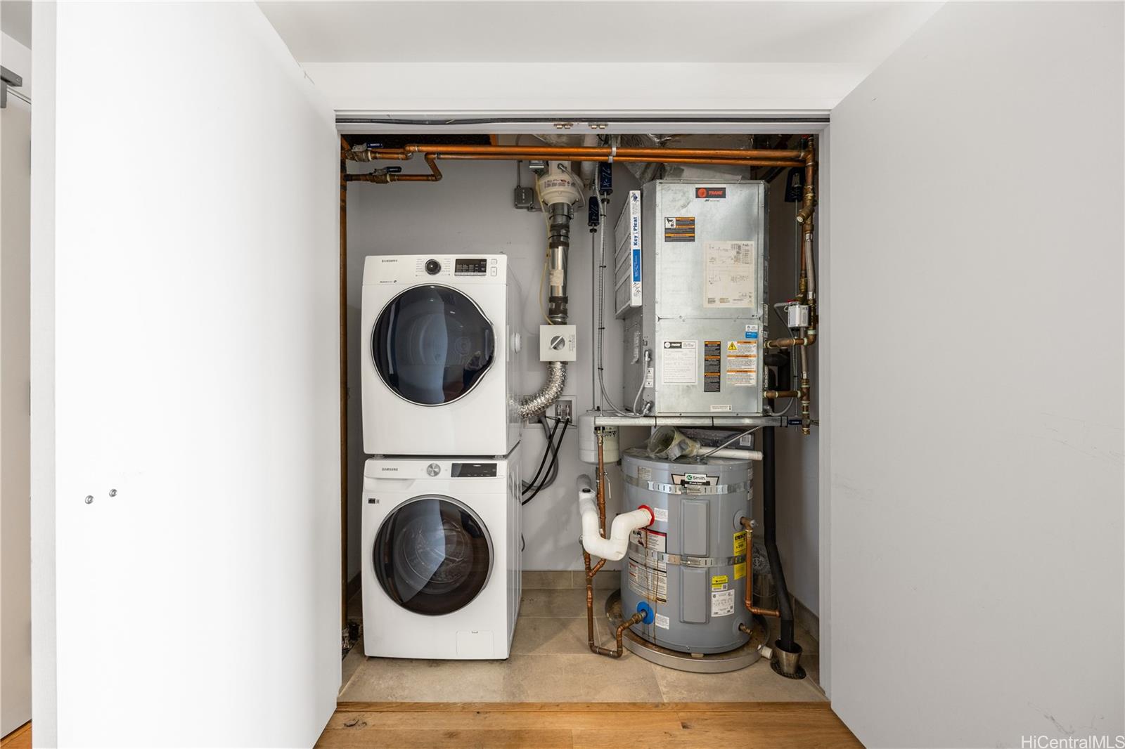 Ae'o condo # 3209, Honolulu, Hawaii - photo 17 of 25